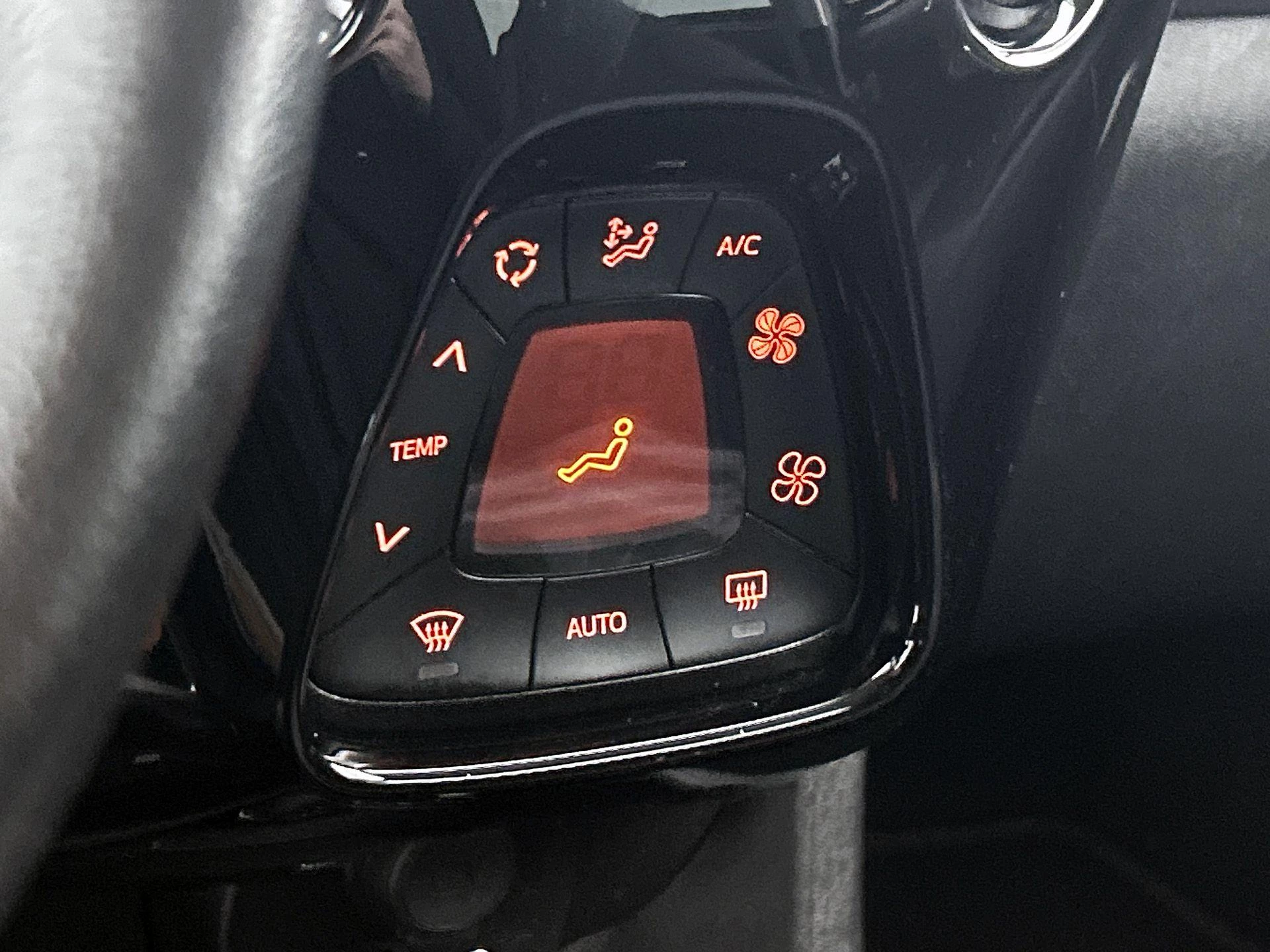 Peugeot 108 1.0 e-VTi Allure