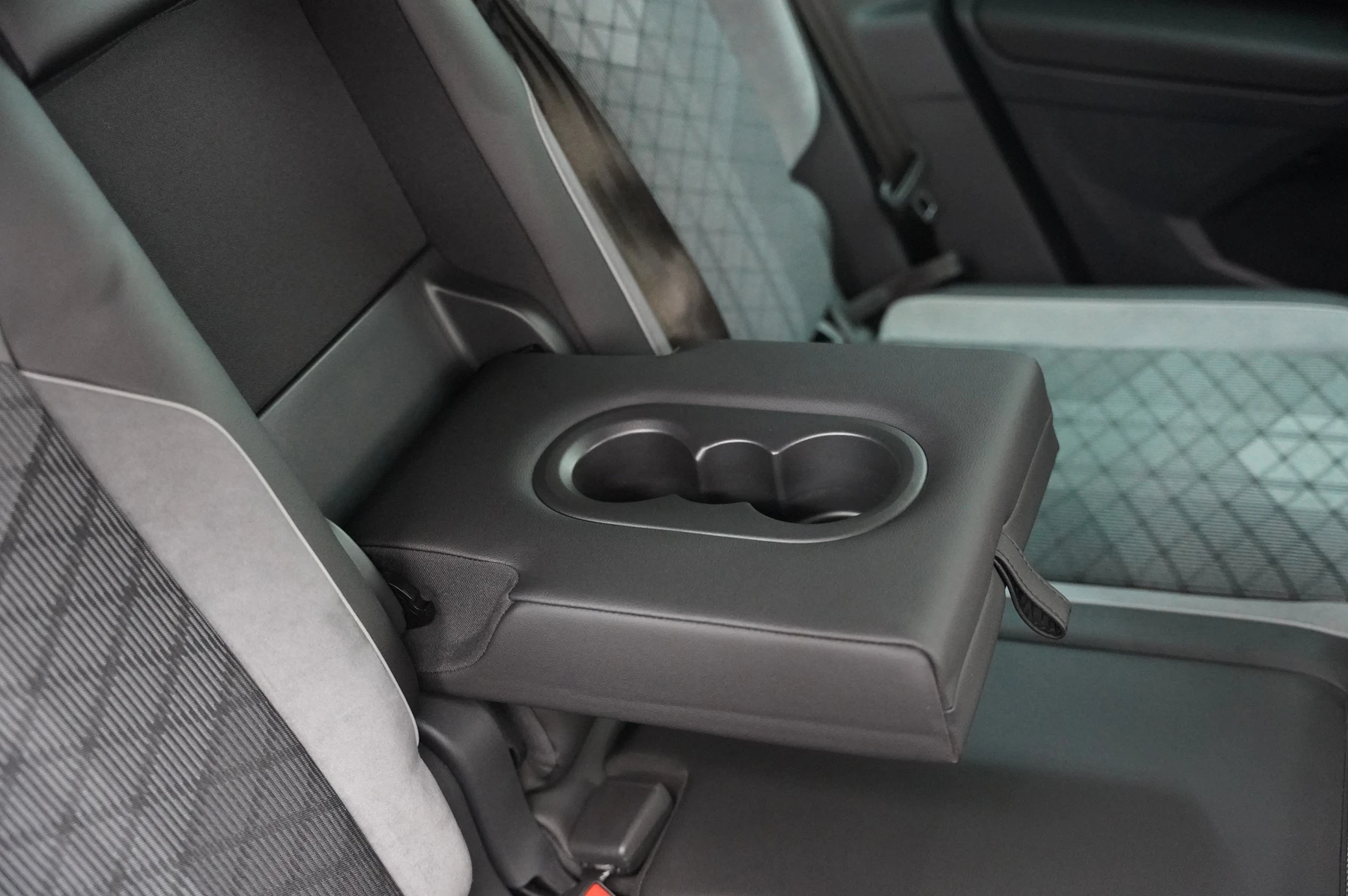 Volkswagen-Tiguan-image-31