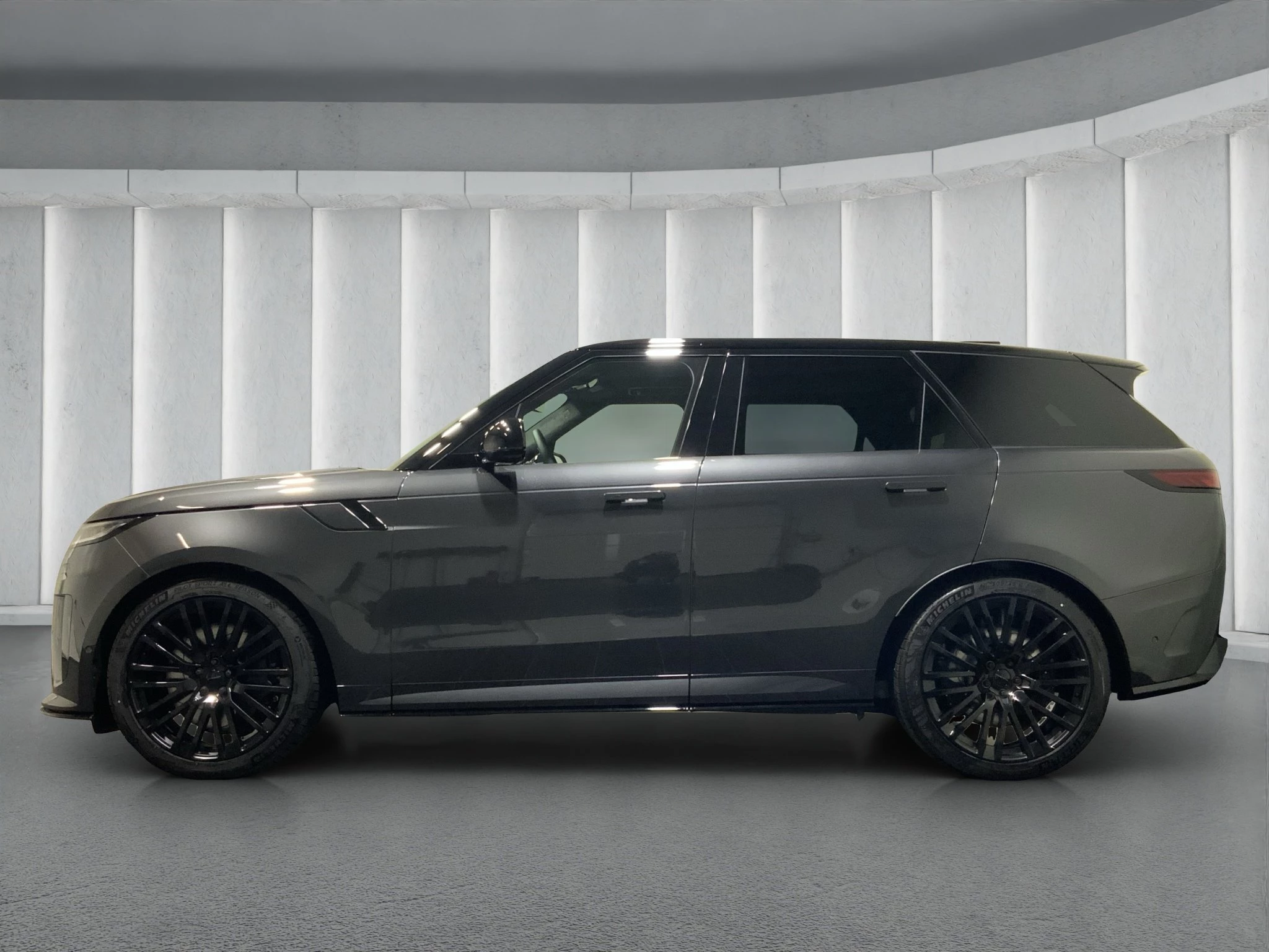 Land Rover Range Rover Sport SV V8 23 | AHK | Kühlfach | Pano
