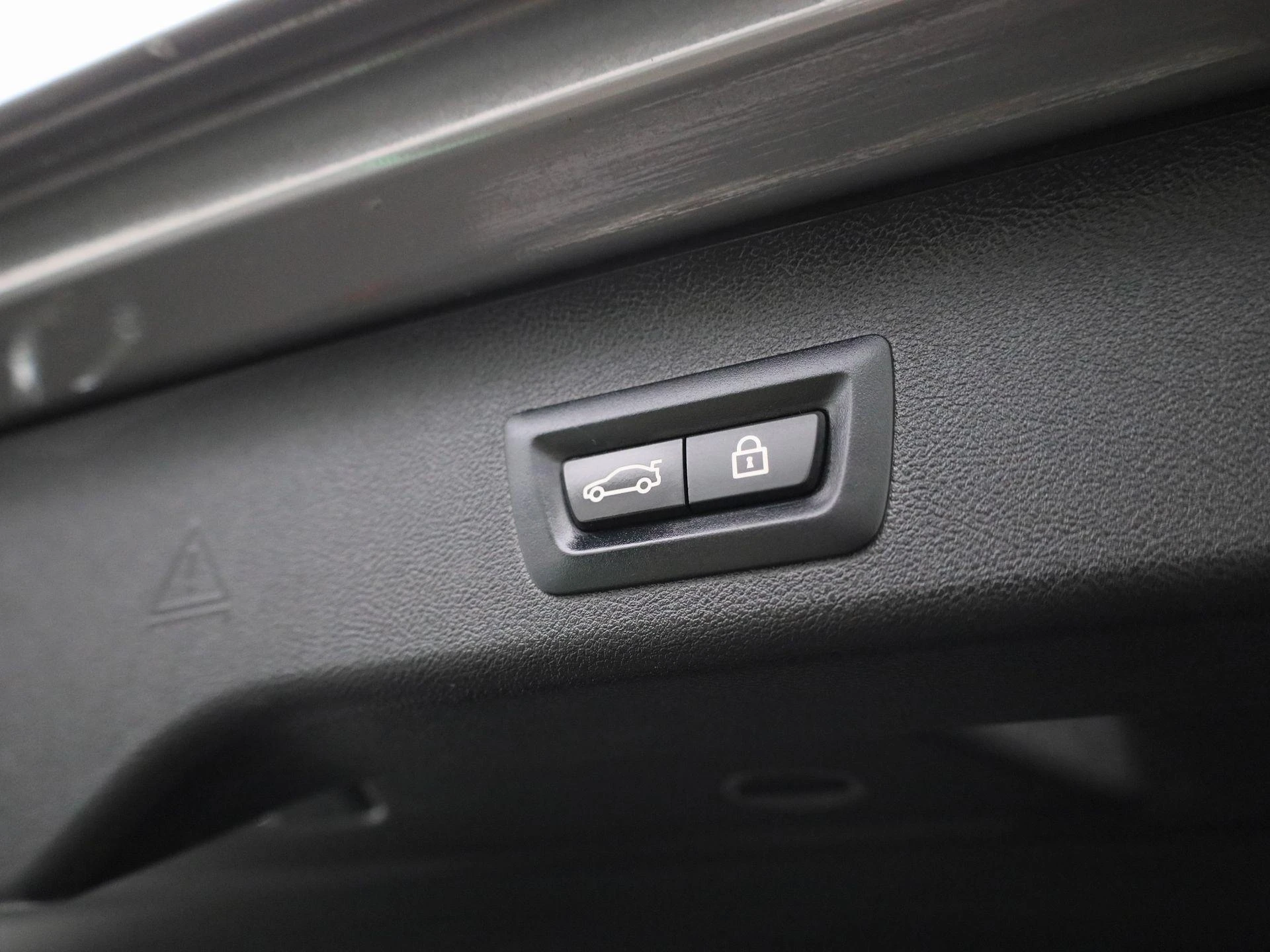BMW-5 Serie-image-15