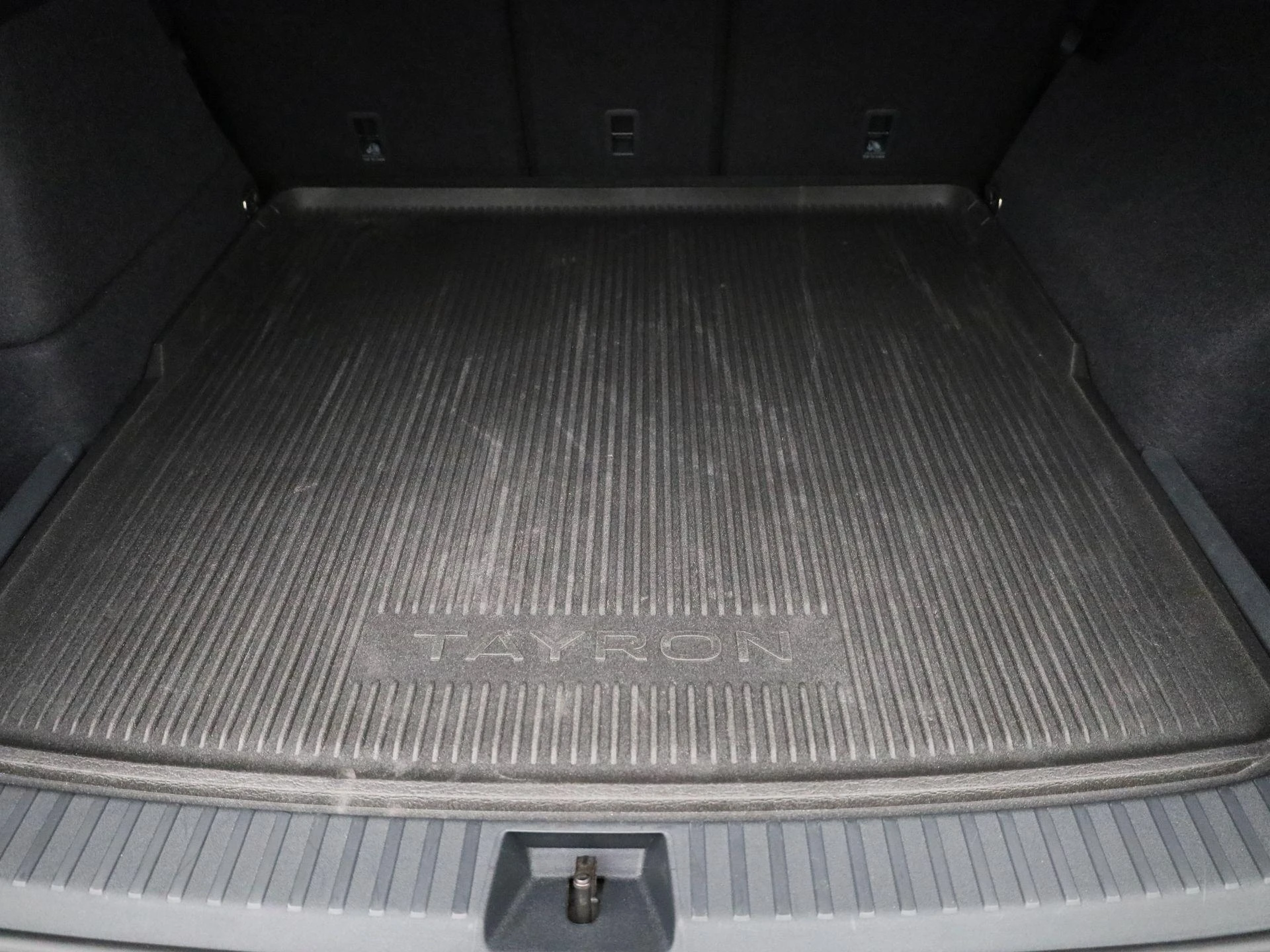 Volkswagen-Tayron-image-13
