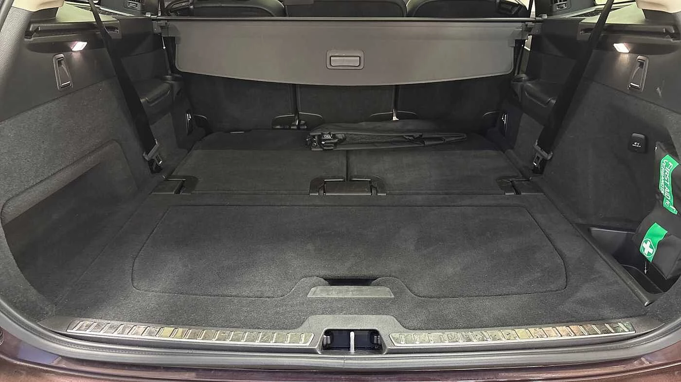 Volvo-XC90-image-36