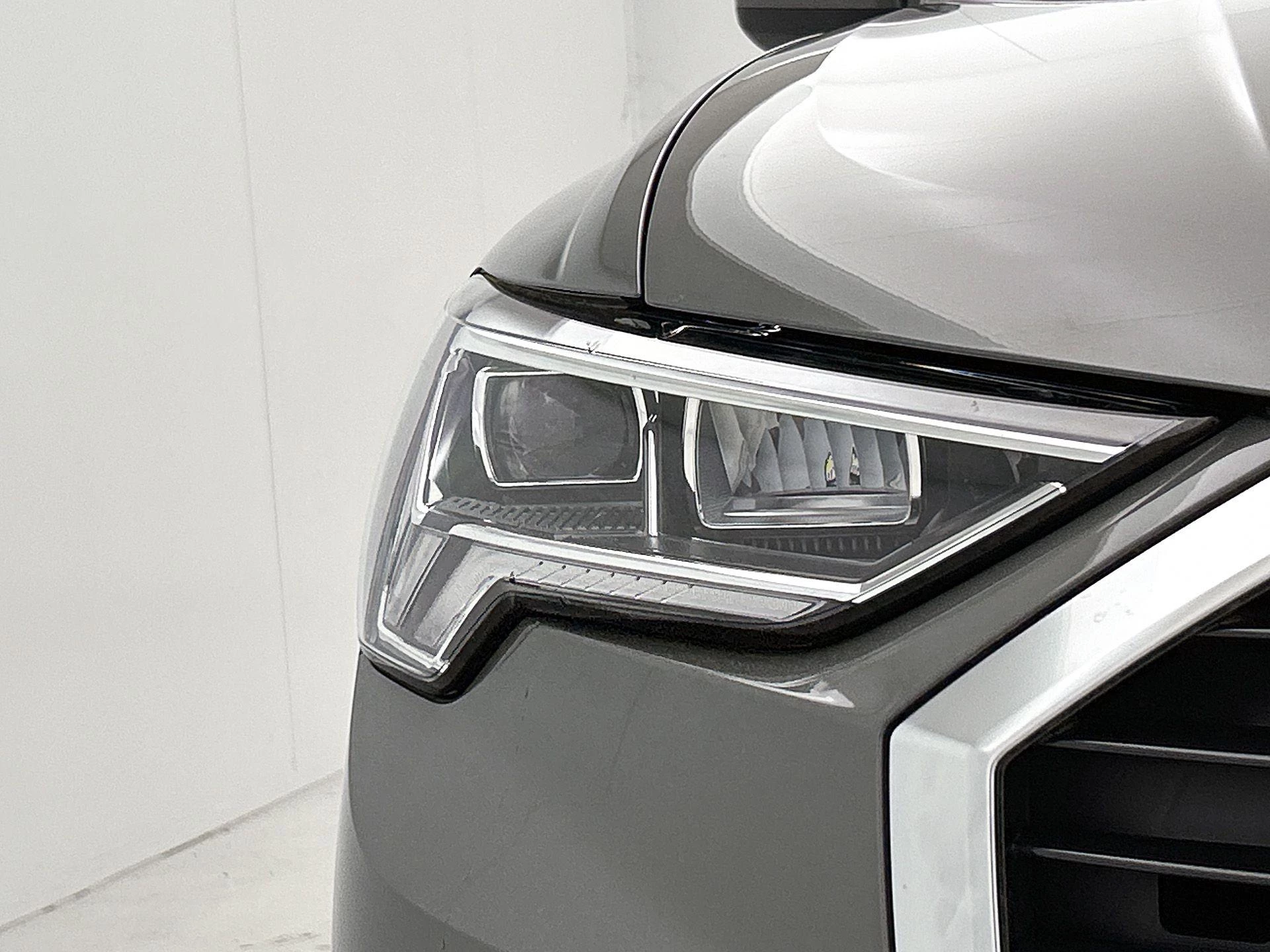 Audi-Q3-image-12