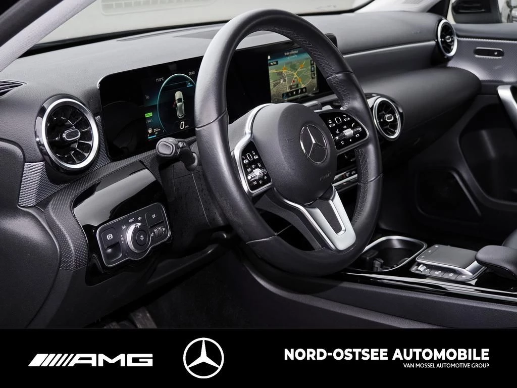 Mercedes-Benz A-Klasse 250 e PROGRESSIVE NAVI PDC AHK TEMPOMAT SITZH Progressive