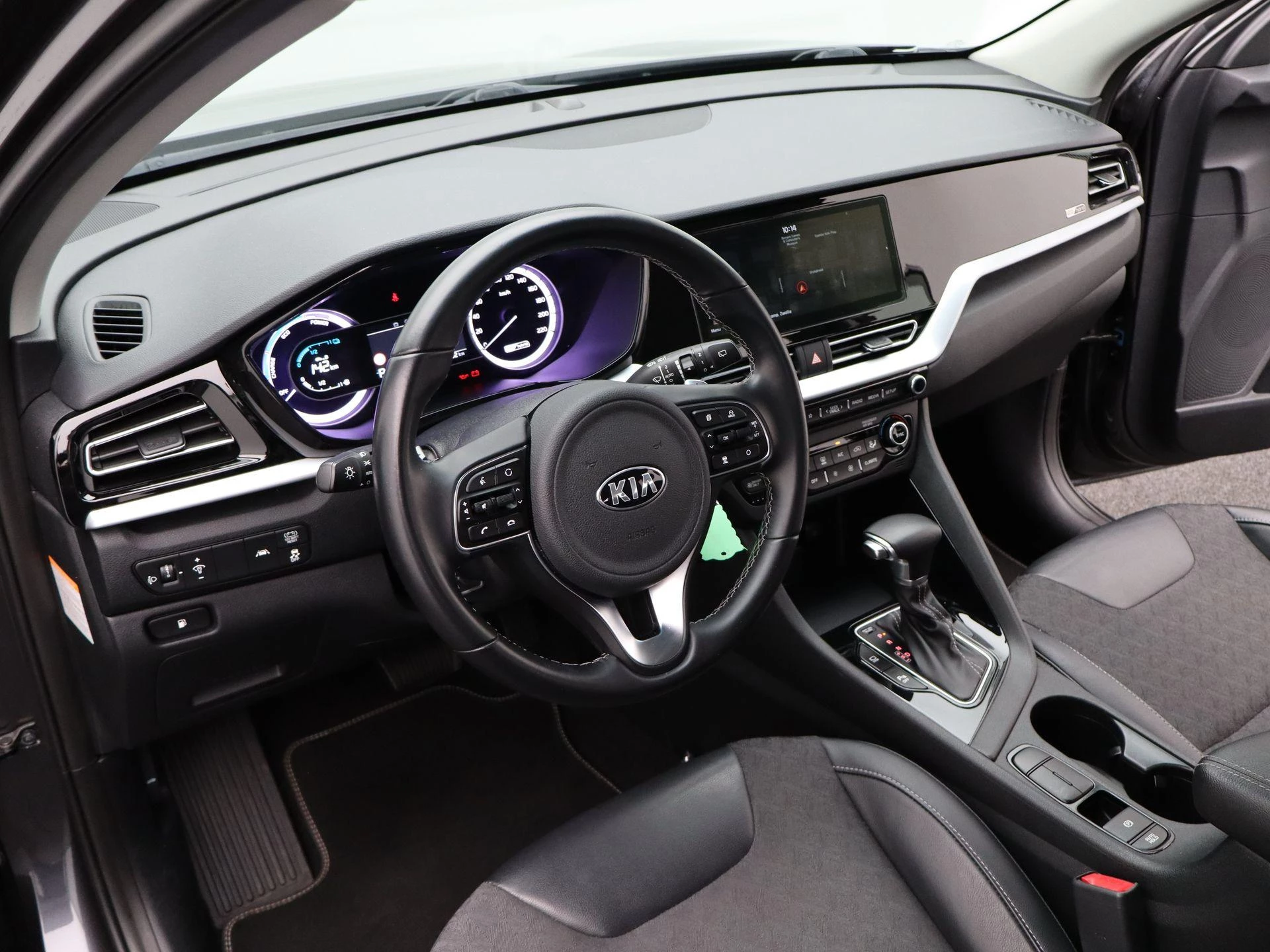 Kia-Niro-image-4