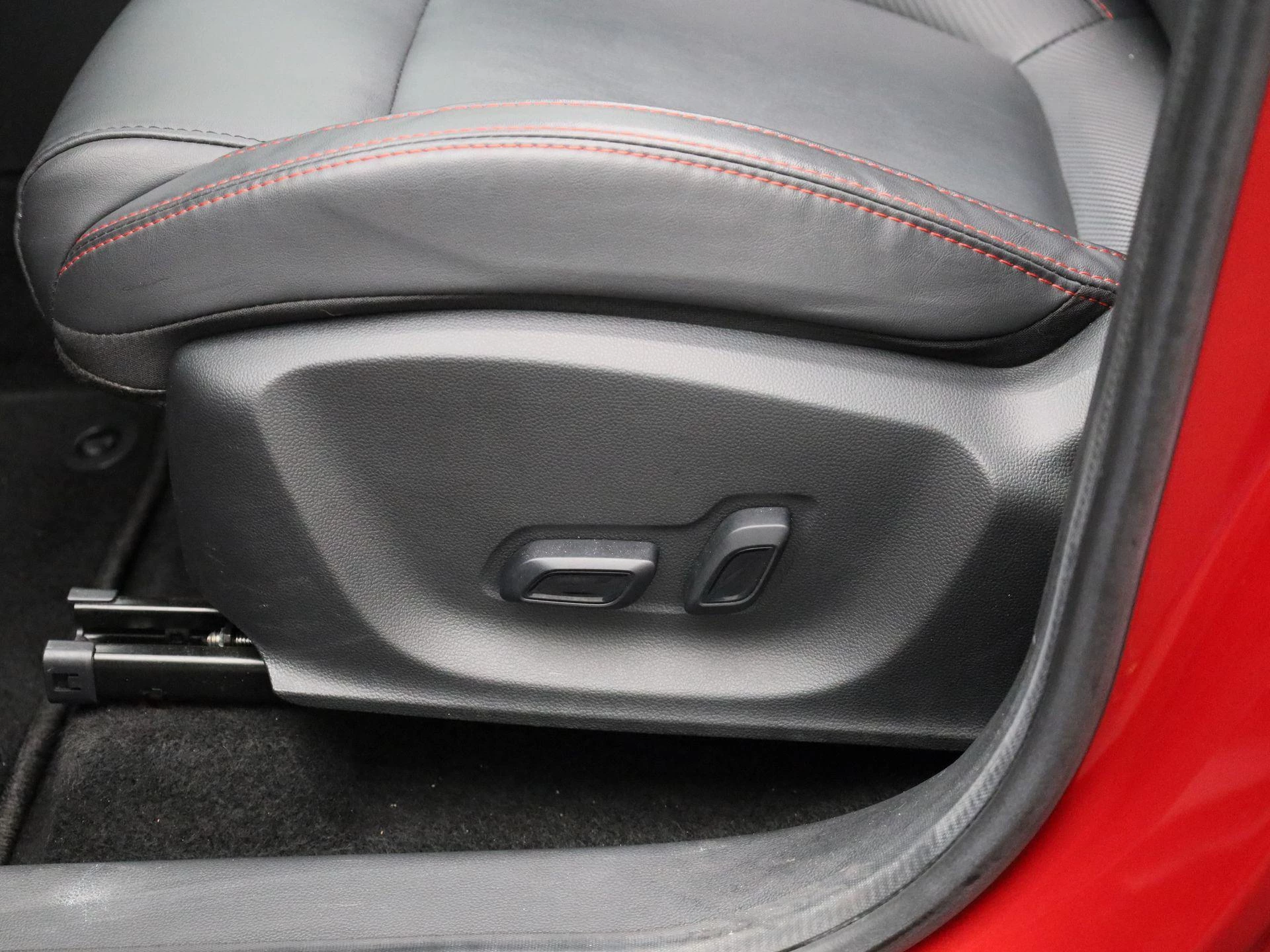 MG ZS EV Long Range Luxury 70 kWh