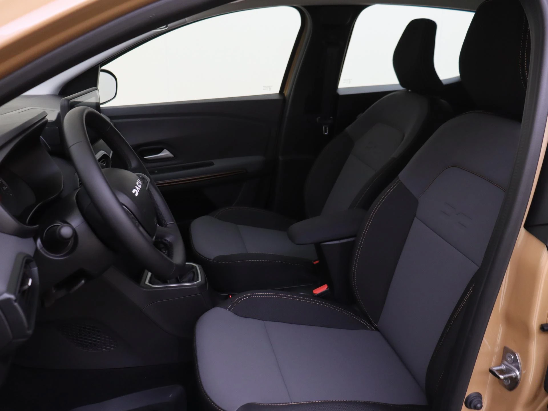 Dacia-Sandero Stepway-image-10