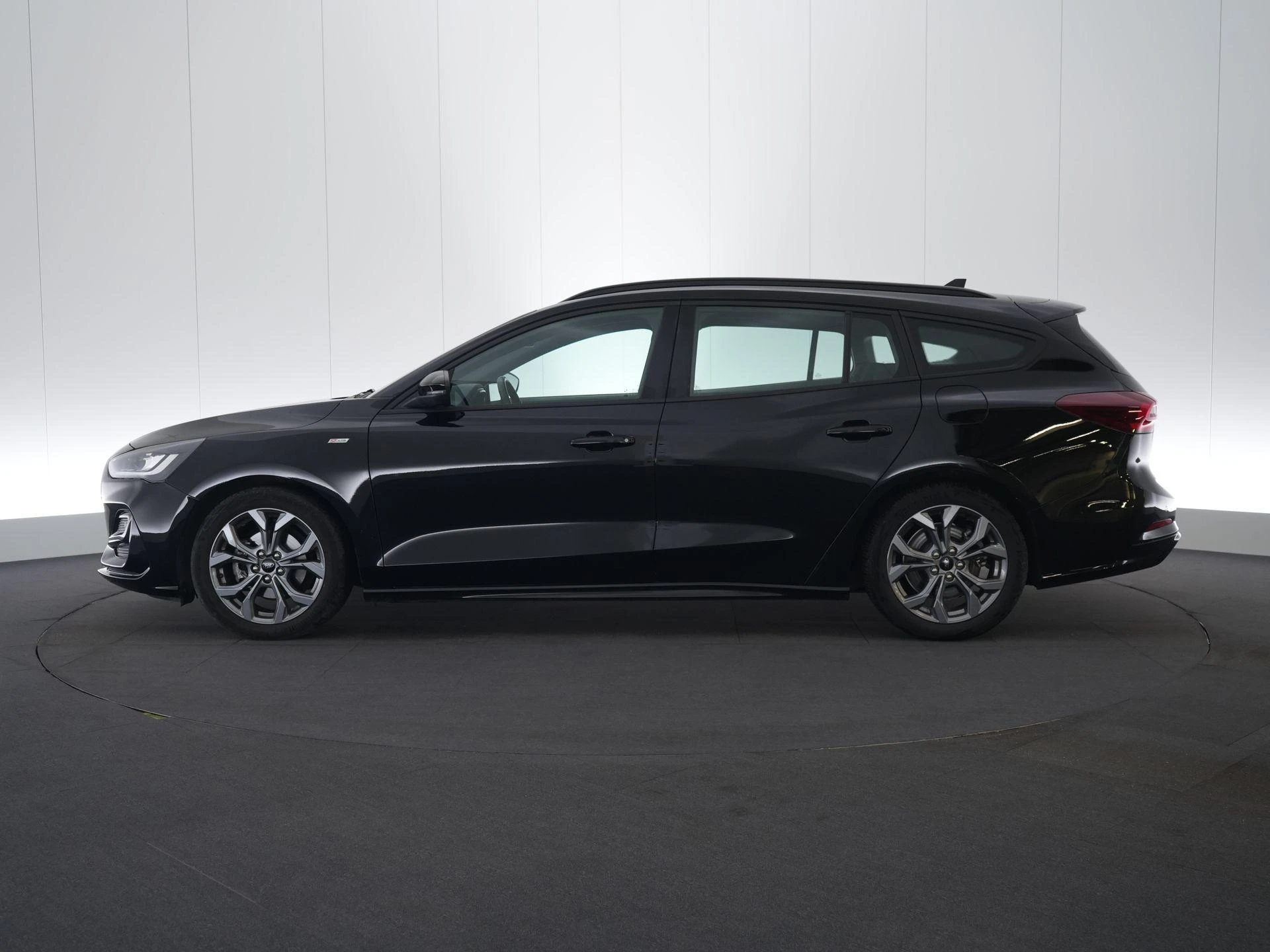 Ford-Focus-image-3