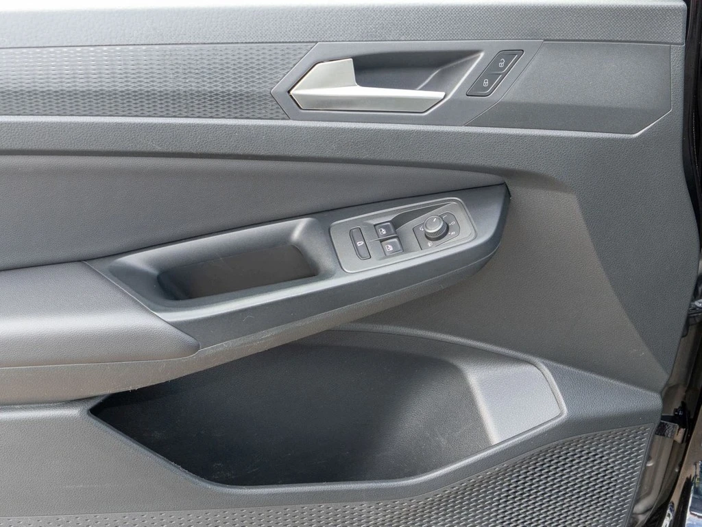 Volkswagen-Caddy-image-16