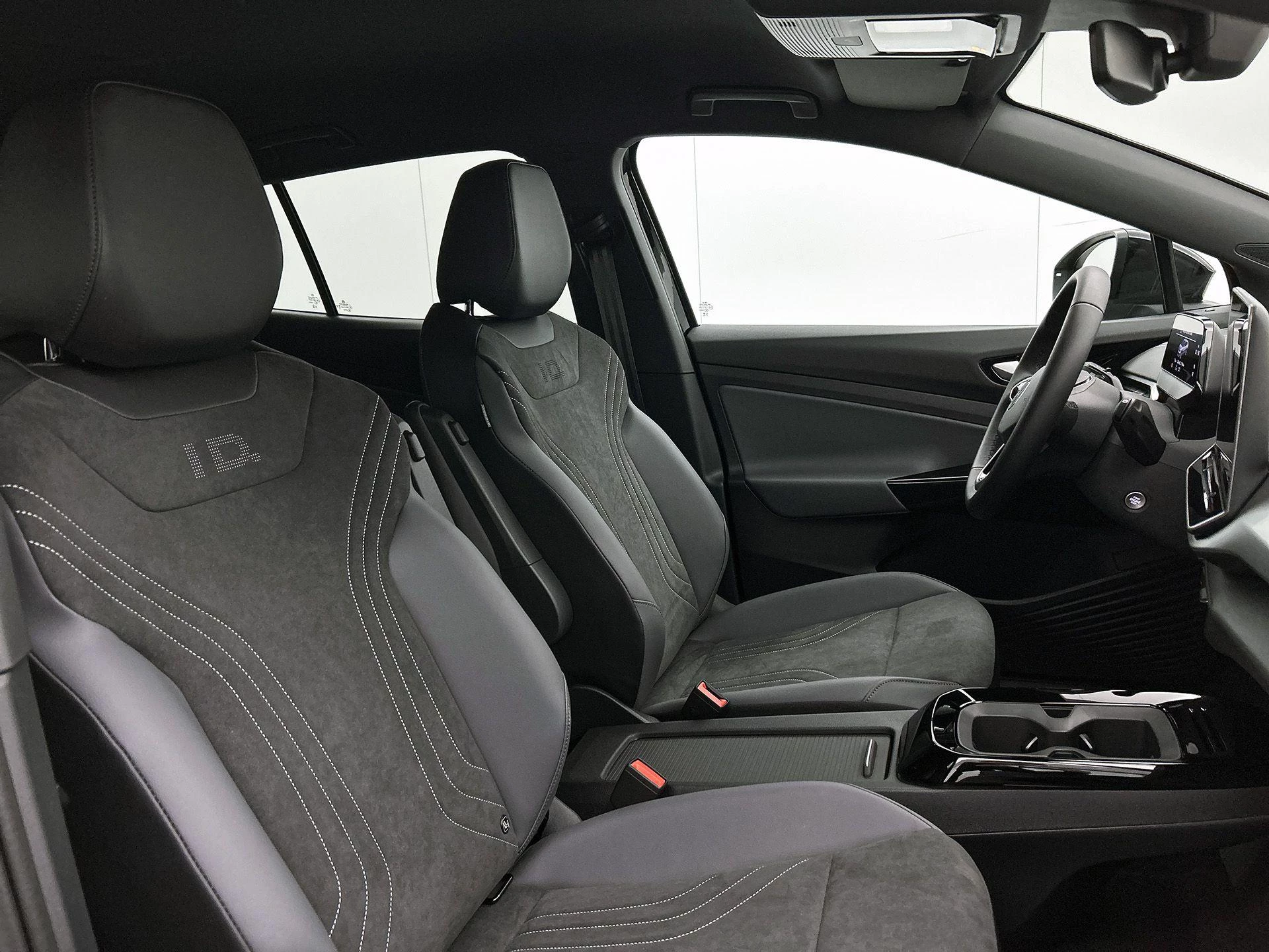 Volkswagen-ID.4-image-31