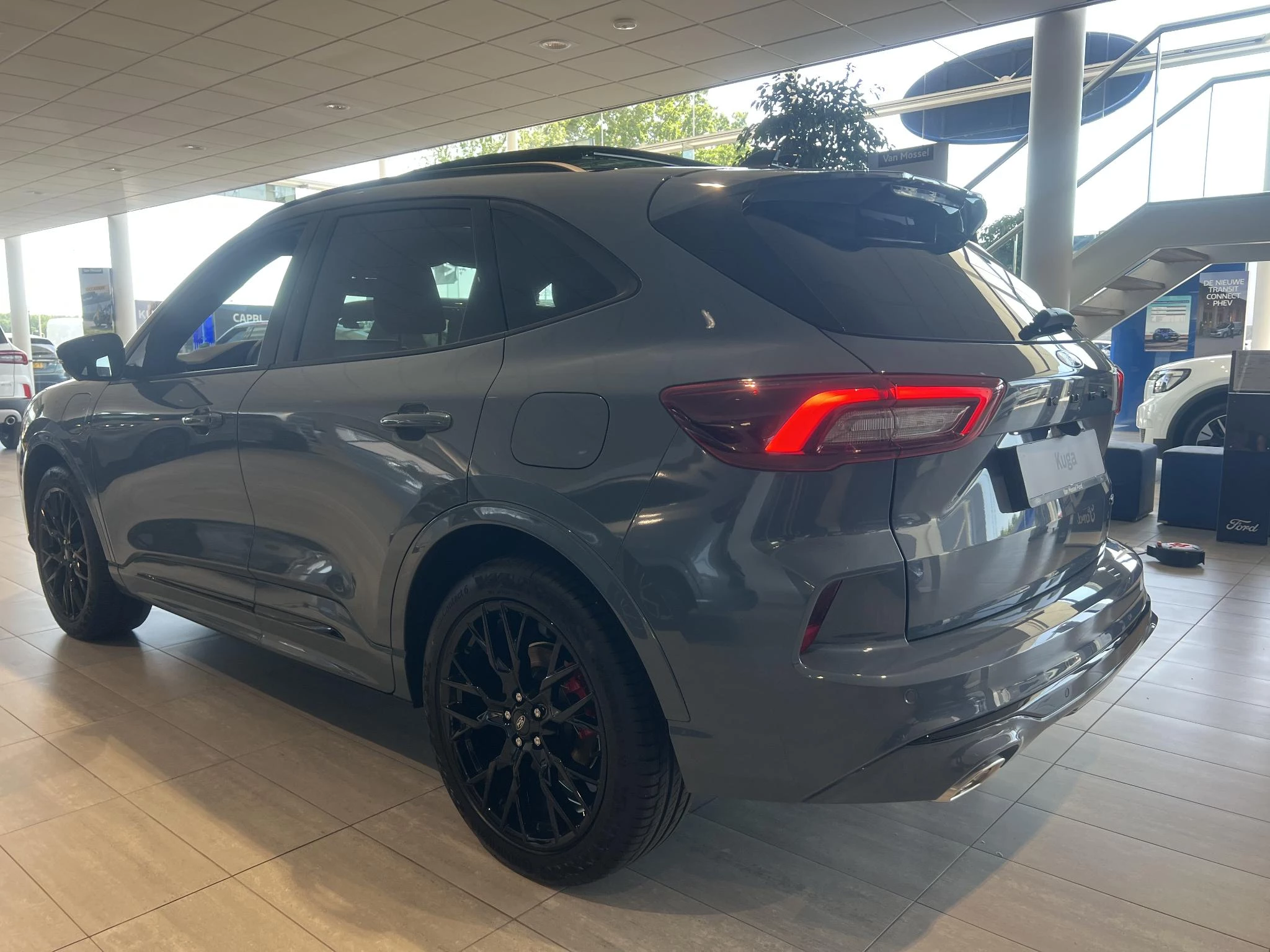 Ford-Kuga-image-3