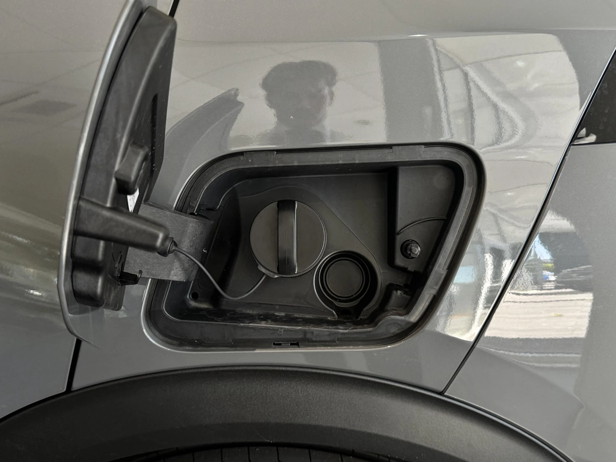 Peugeot 2008 1.2 Hybrid 145 GT