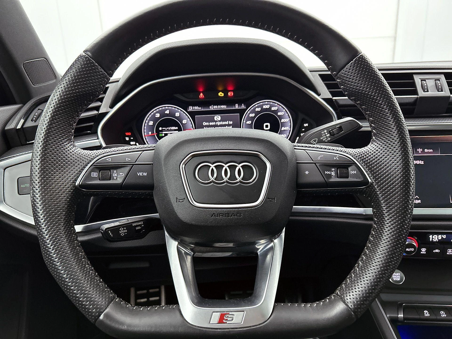 Audi Q3 40 TFSI quattro S Line 190 PK