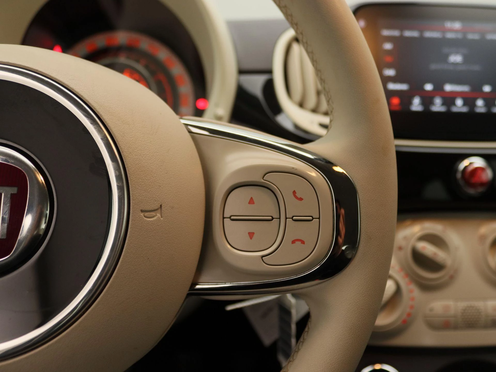 Fiat-500C-image-16