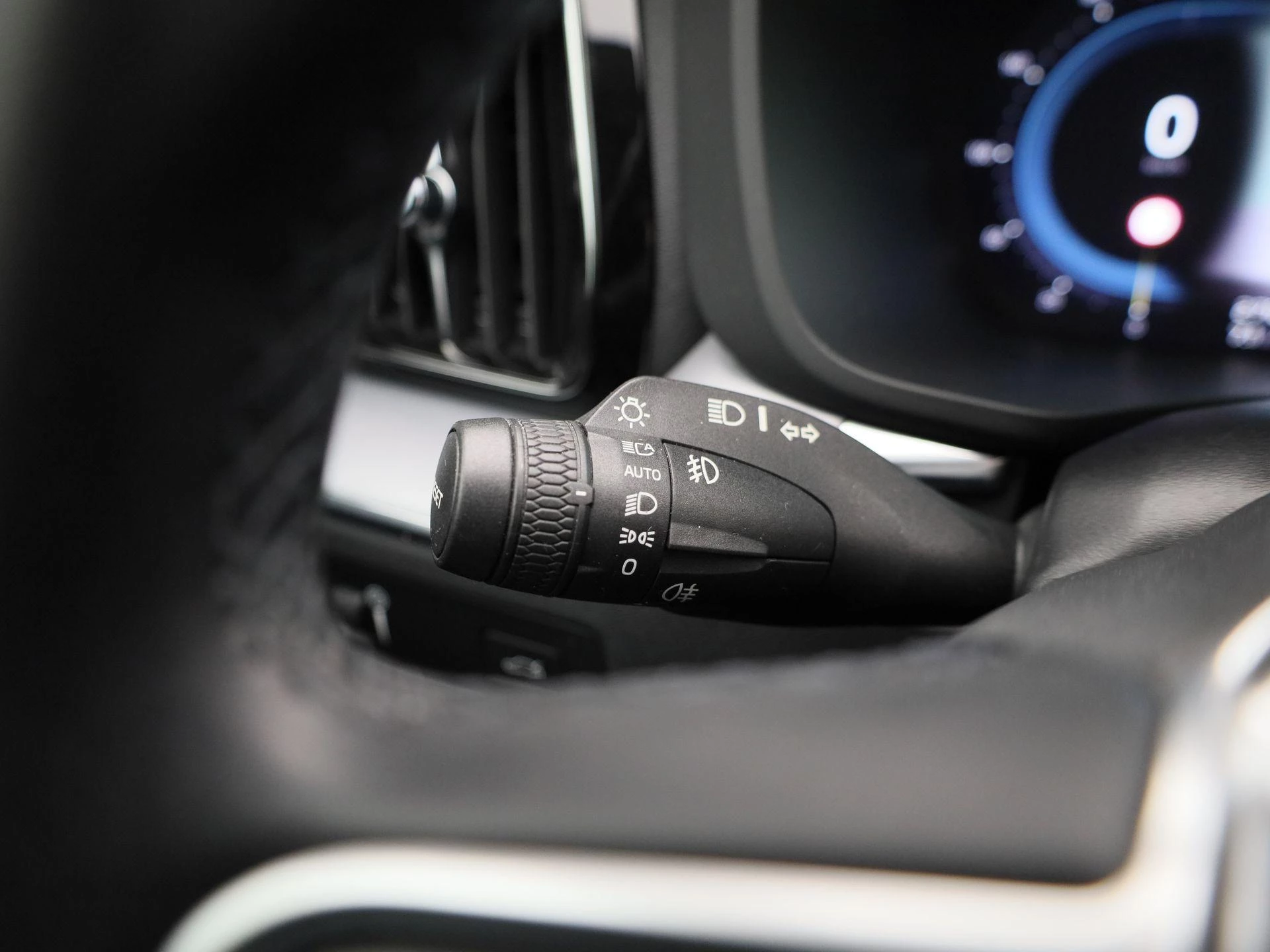 Volvo XC60 B4 Diesel Geartronic Momentum Pro