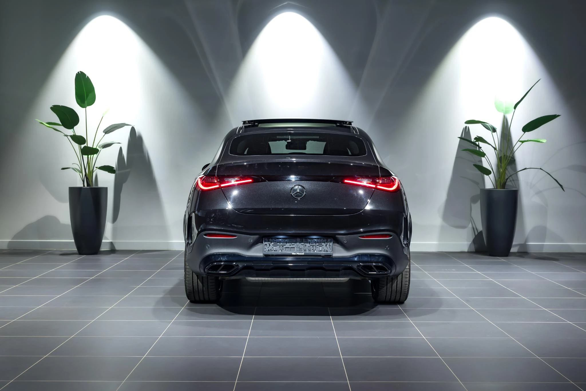 Mercedes-Benz-GLC-image-4
