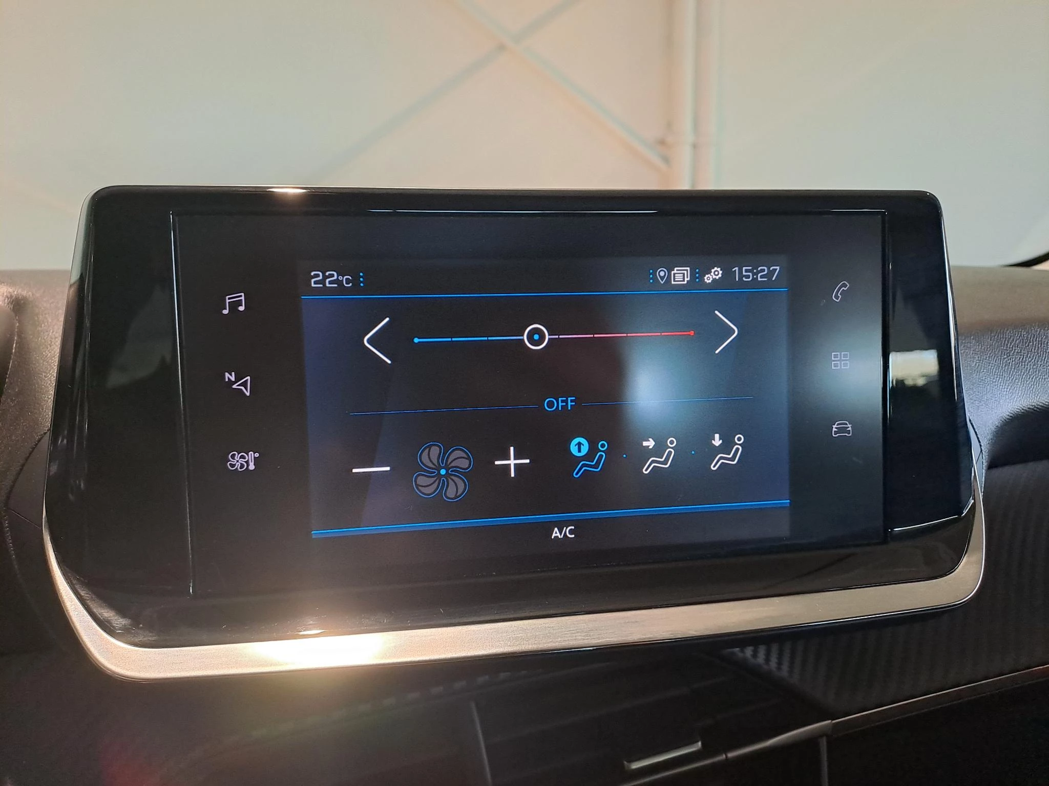 Peugeot-208-image-14