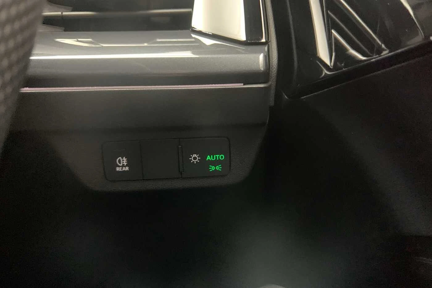 Audi-Q4 Sportback e-tron-image-27