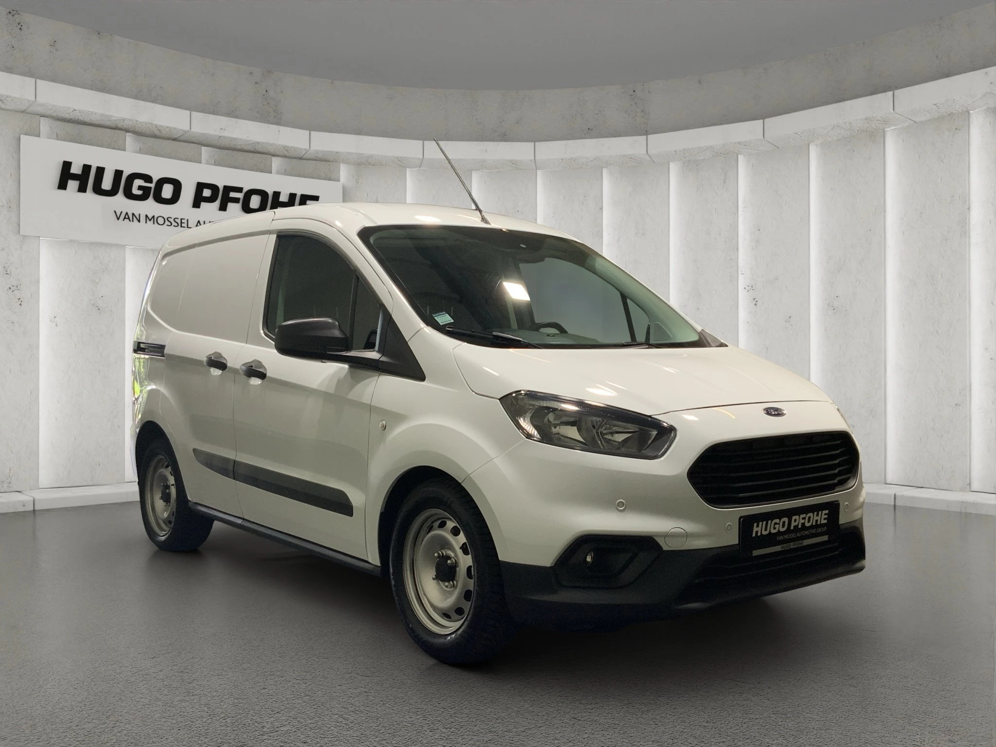Ford-Transit Courier-image-6