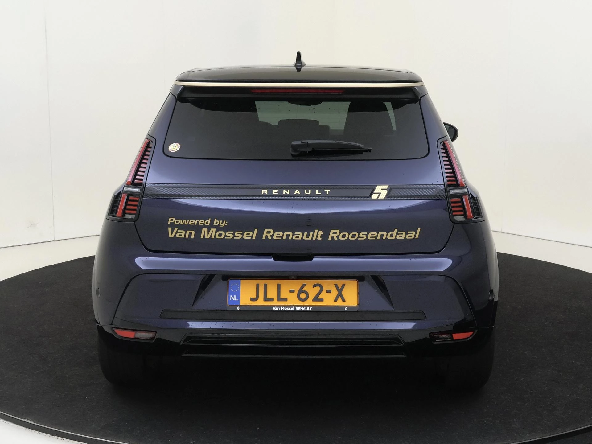 Renault-5-image-6
