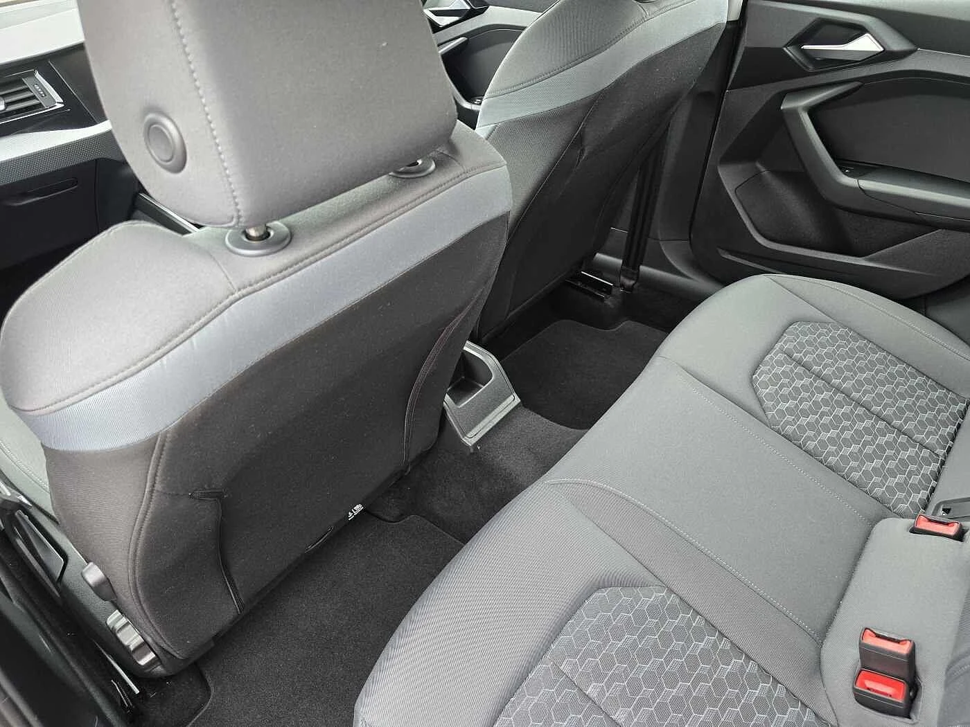 Audi-A1 Sportback-image-43
