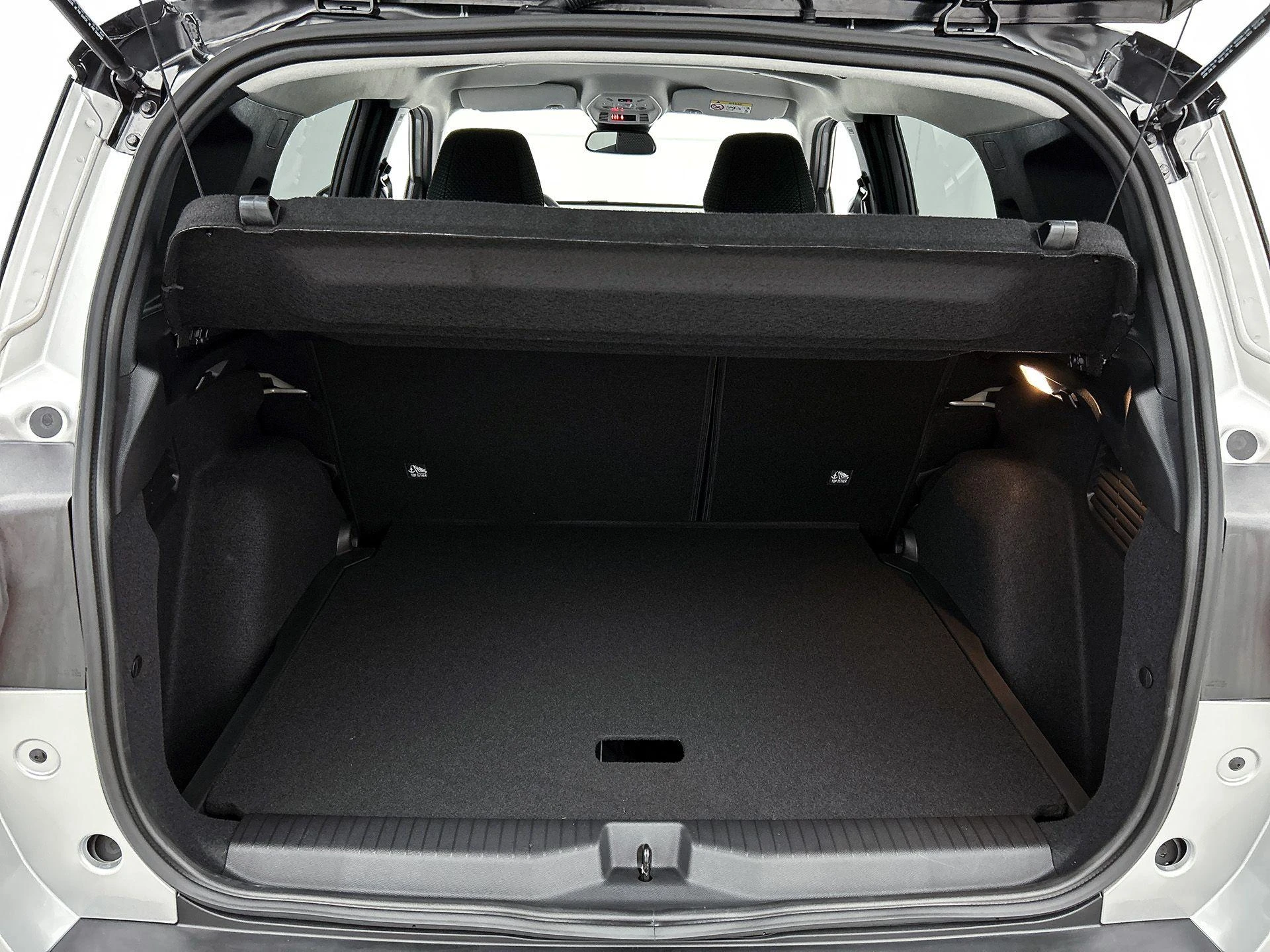 Opel-Frontera-image-16