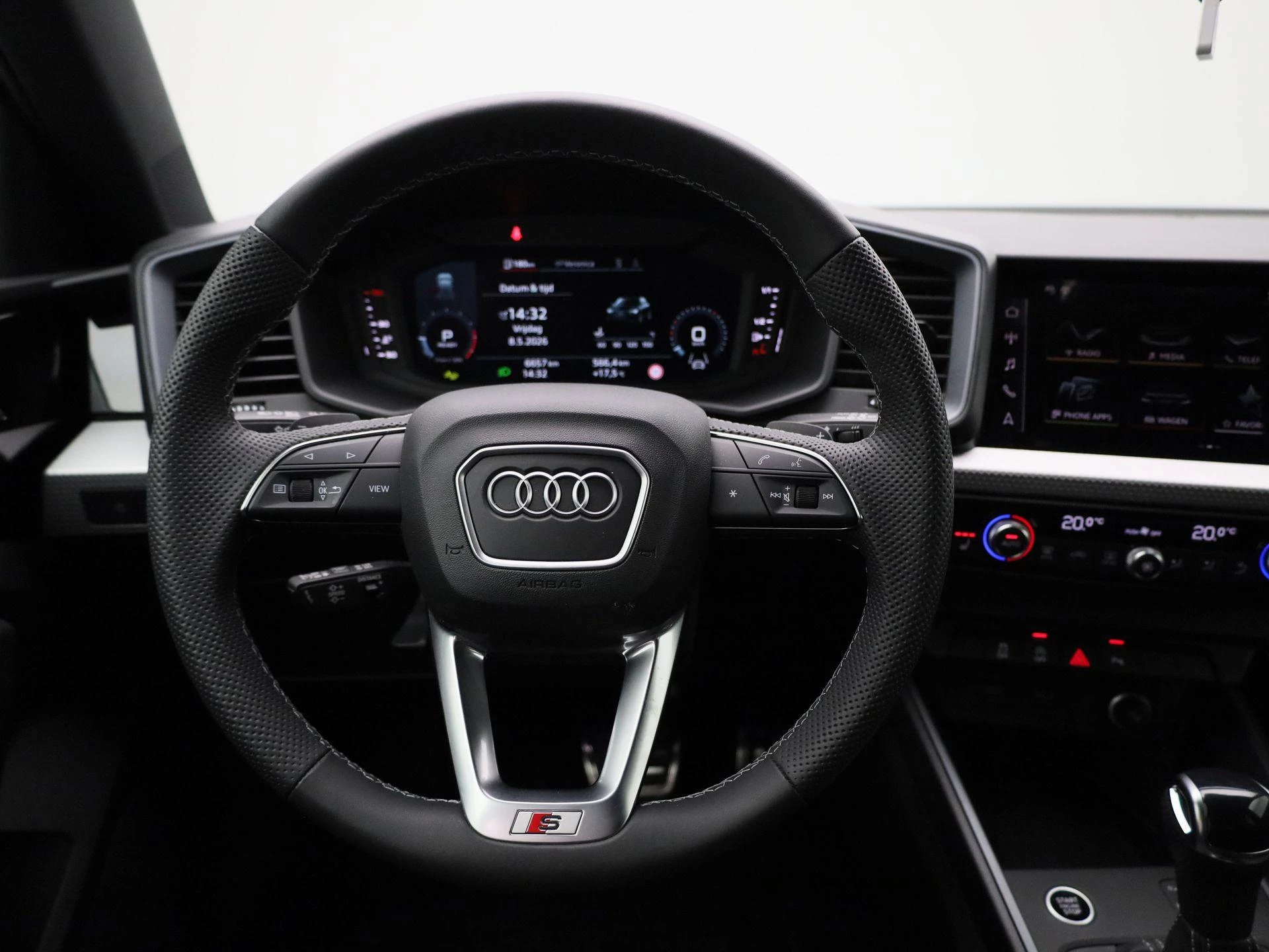 Audi-A1 Sportback-image-6