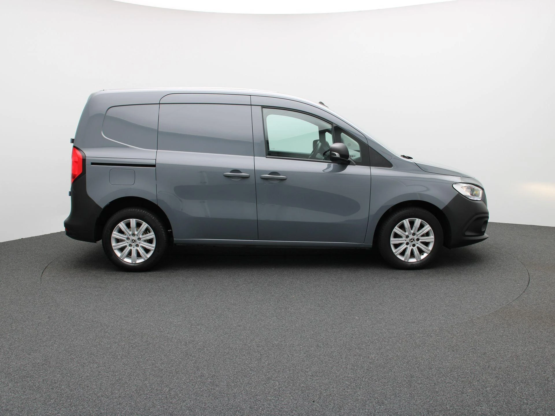 Mercedes-Benz-Citan-image-5