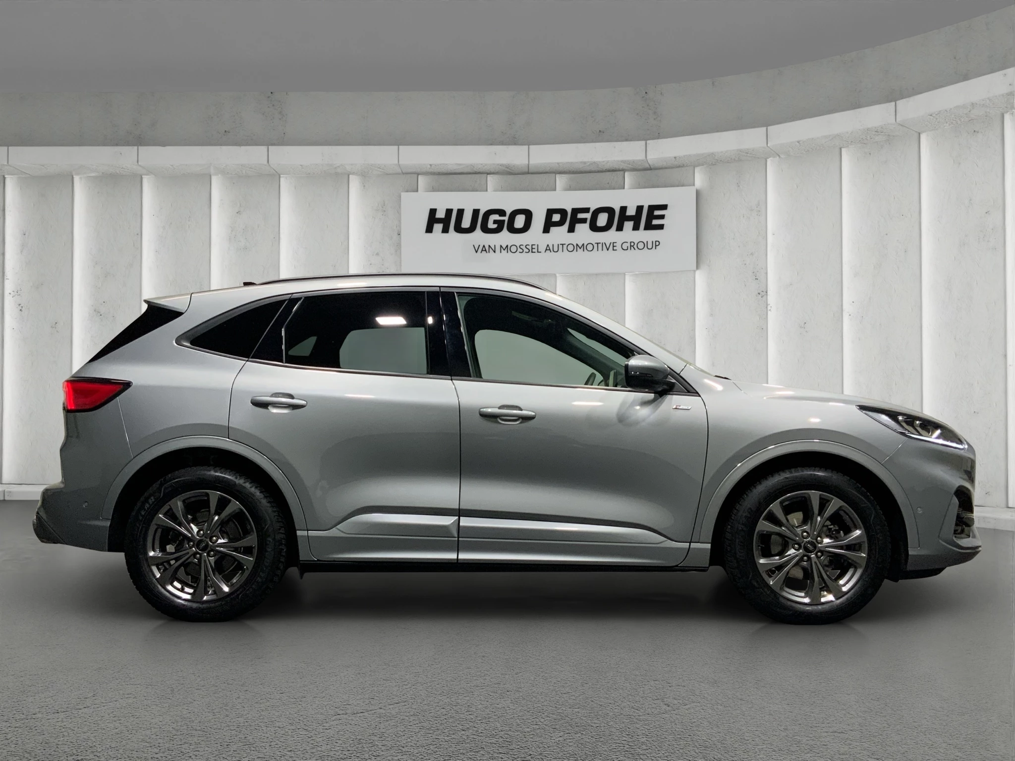 Ford Kuga ST-Line X*PANO*AHK*KAM*ACC*NAVI*SOUND-SYS. LED Pano SHZ 4xSHZ