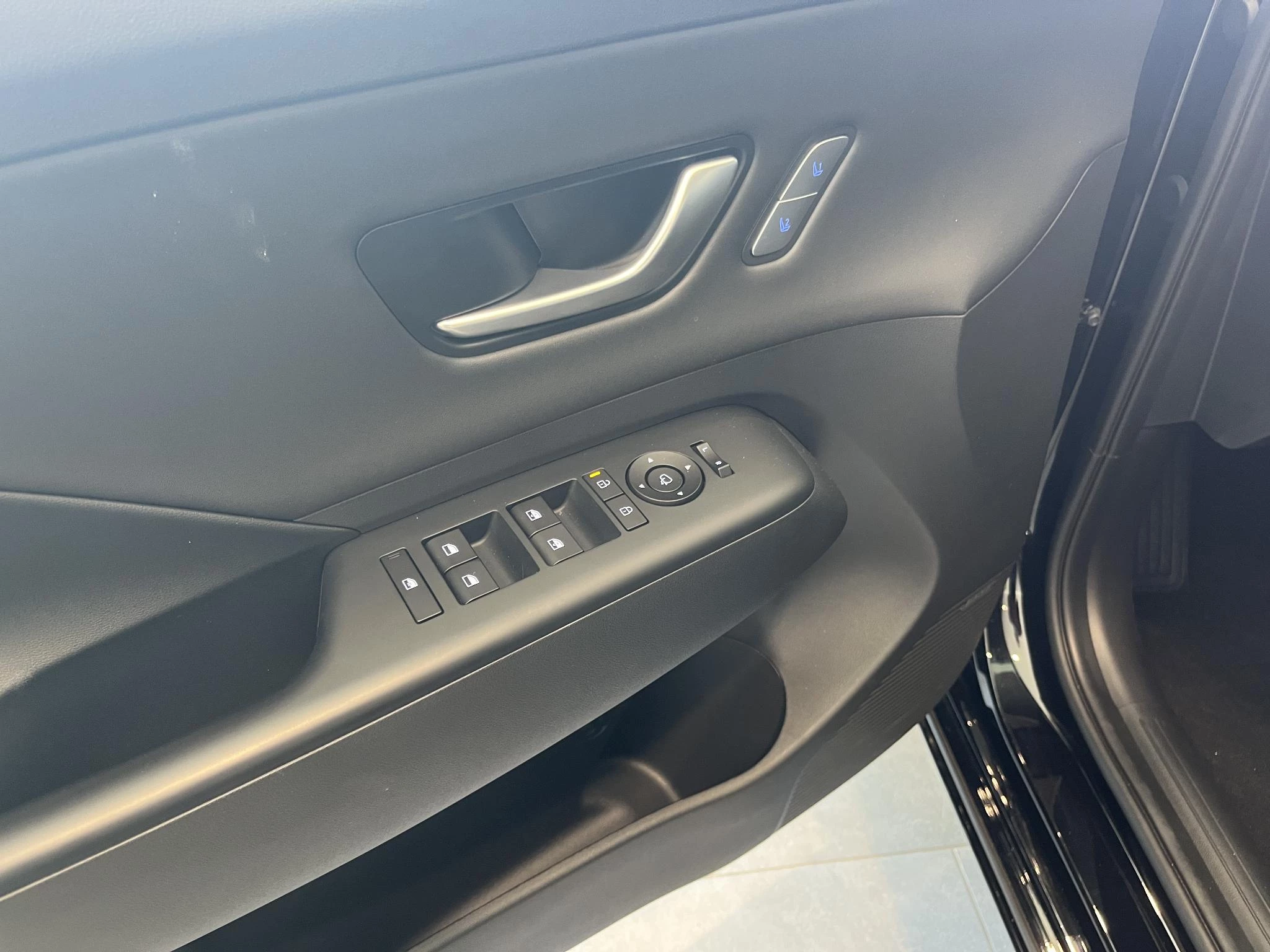 Hyundai-Kona-image-13