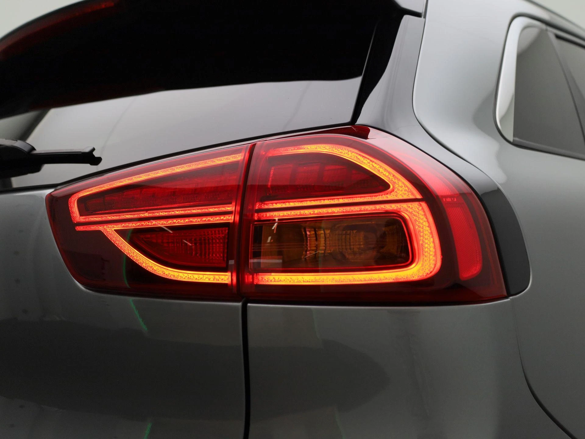 Kia-Niro-image-38