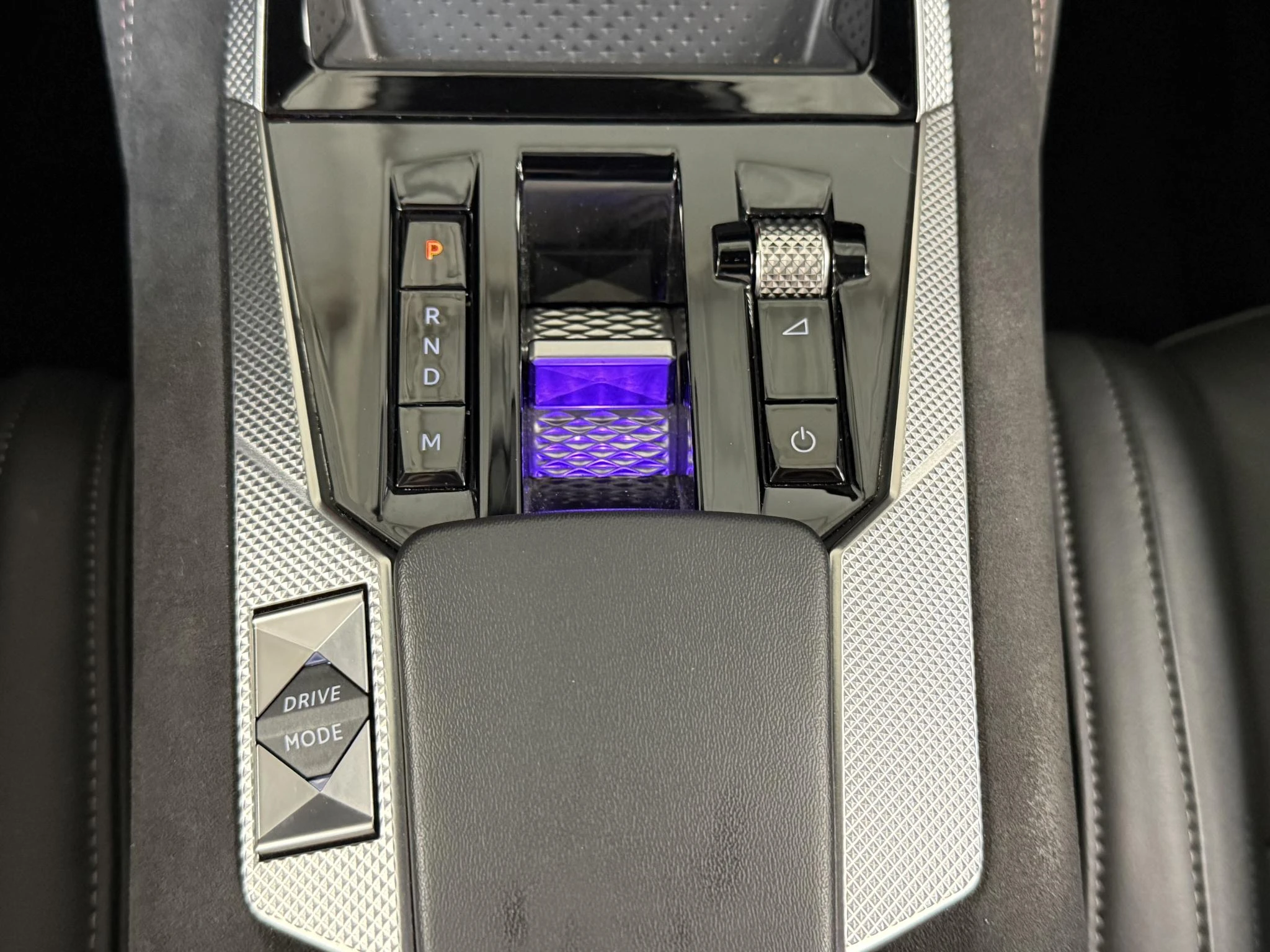 DS DS 4 PureTech 130 Automatic Performance Line+