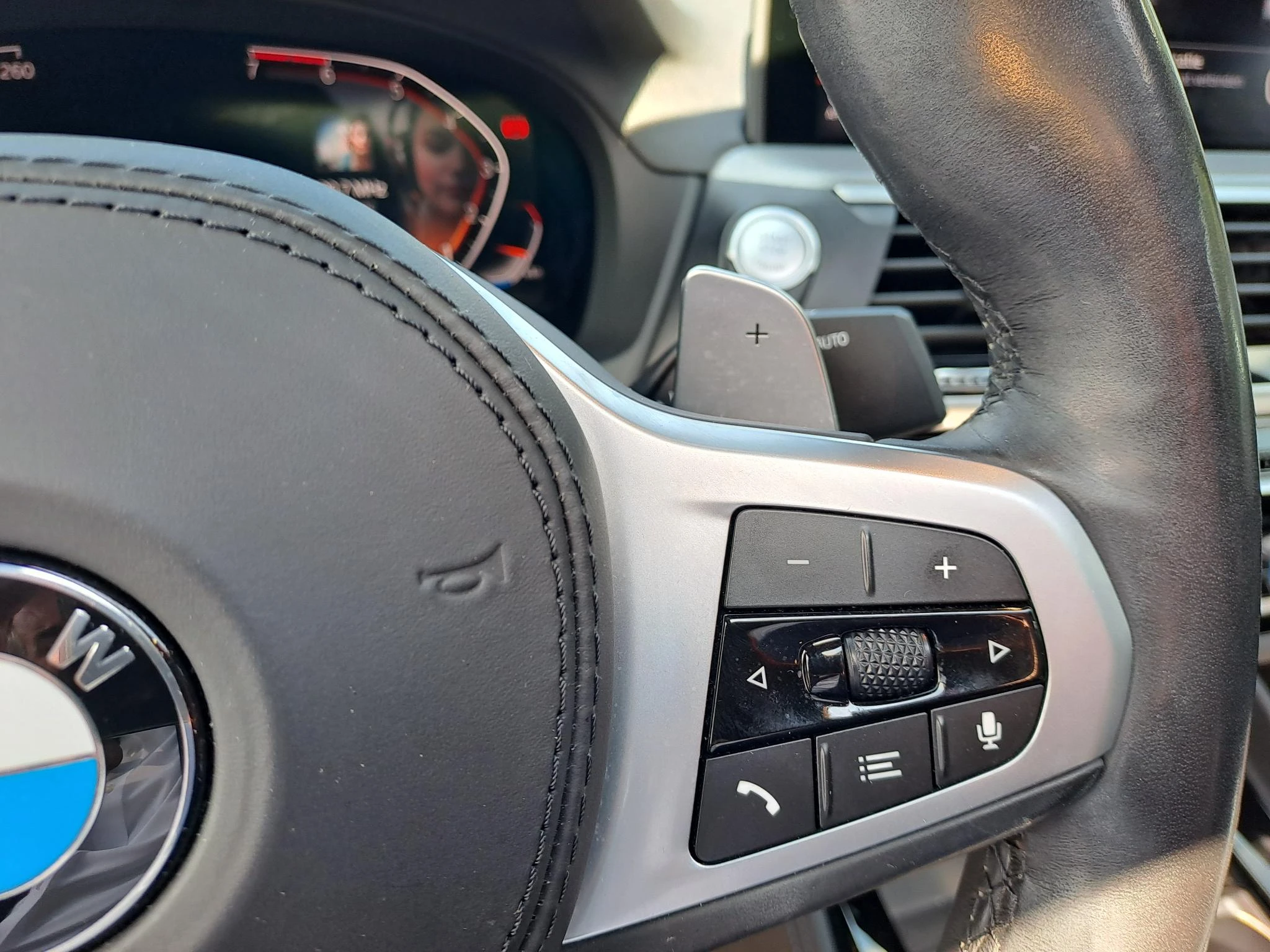 BMW X4 xDrive20i High Executive