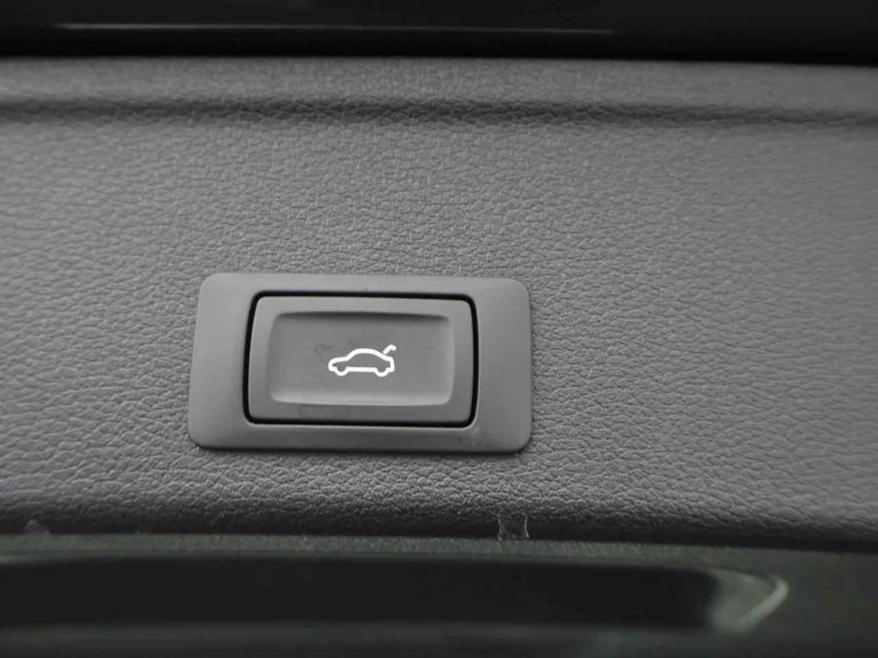 Audi-A4-image-22