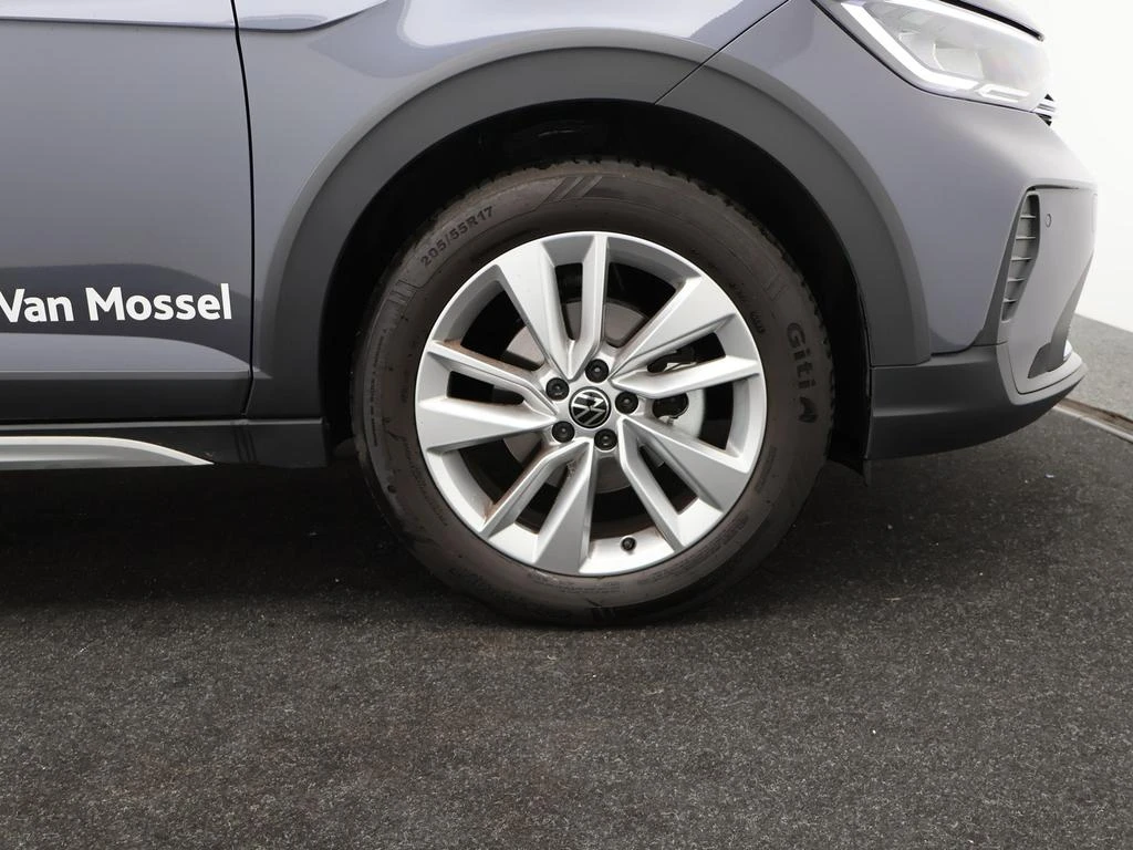 Volkswagen-Taigo-image-7