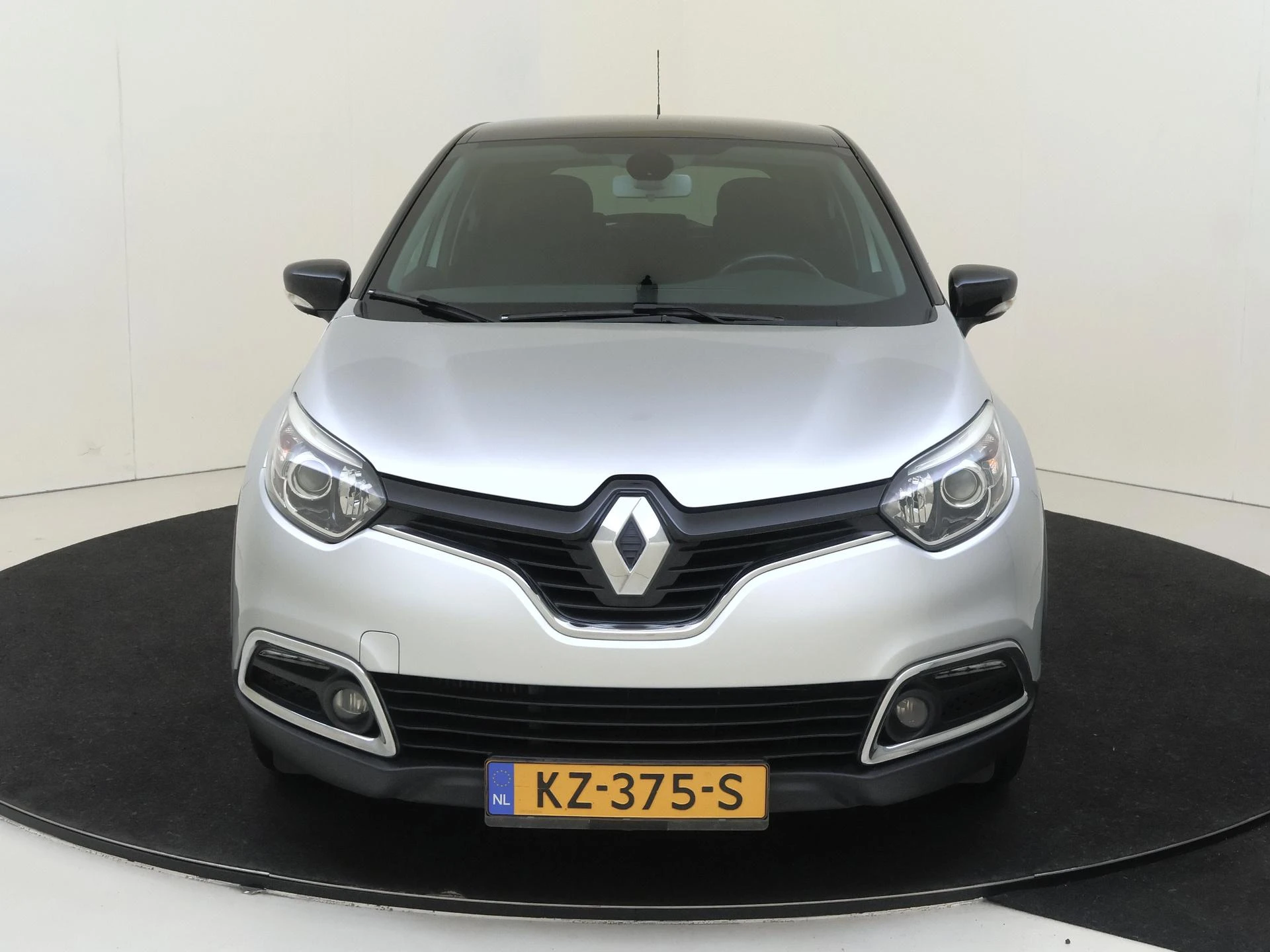 Renault-Captur-image-5
