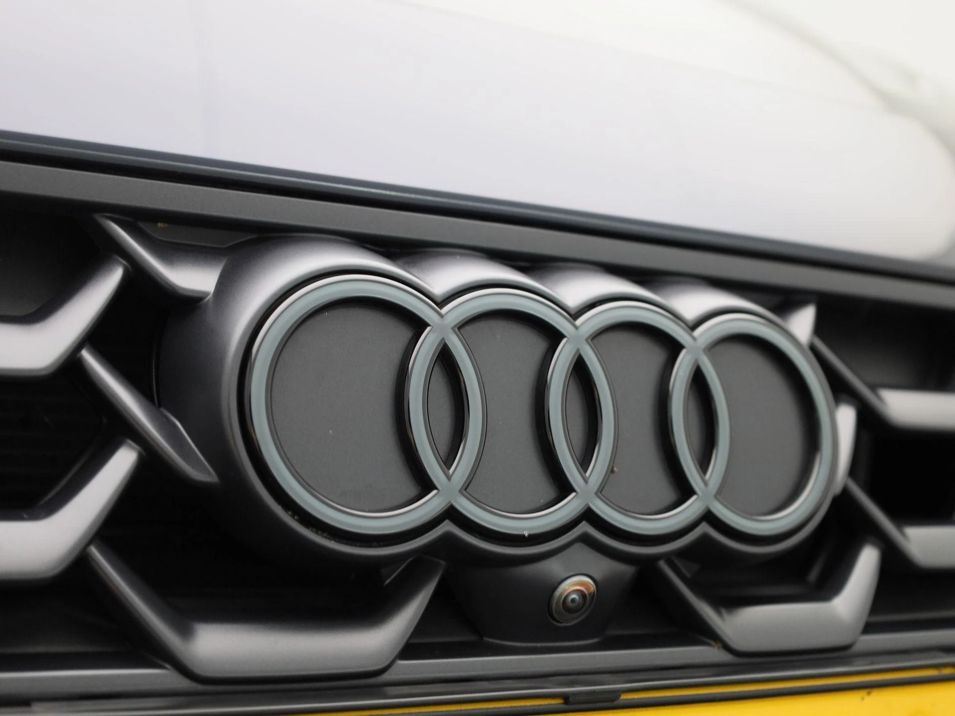 Audi A5 Avant 2.0 e-hybrid quattro S edition Competition