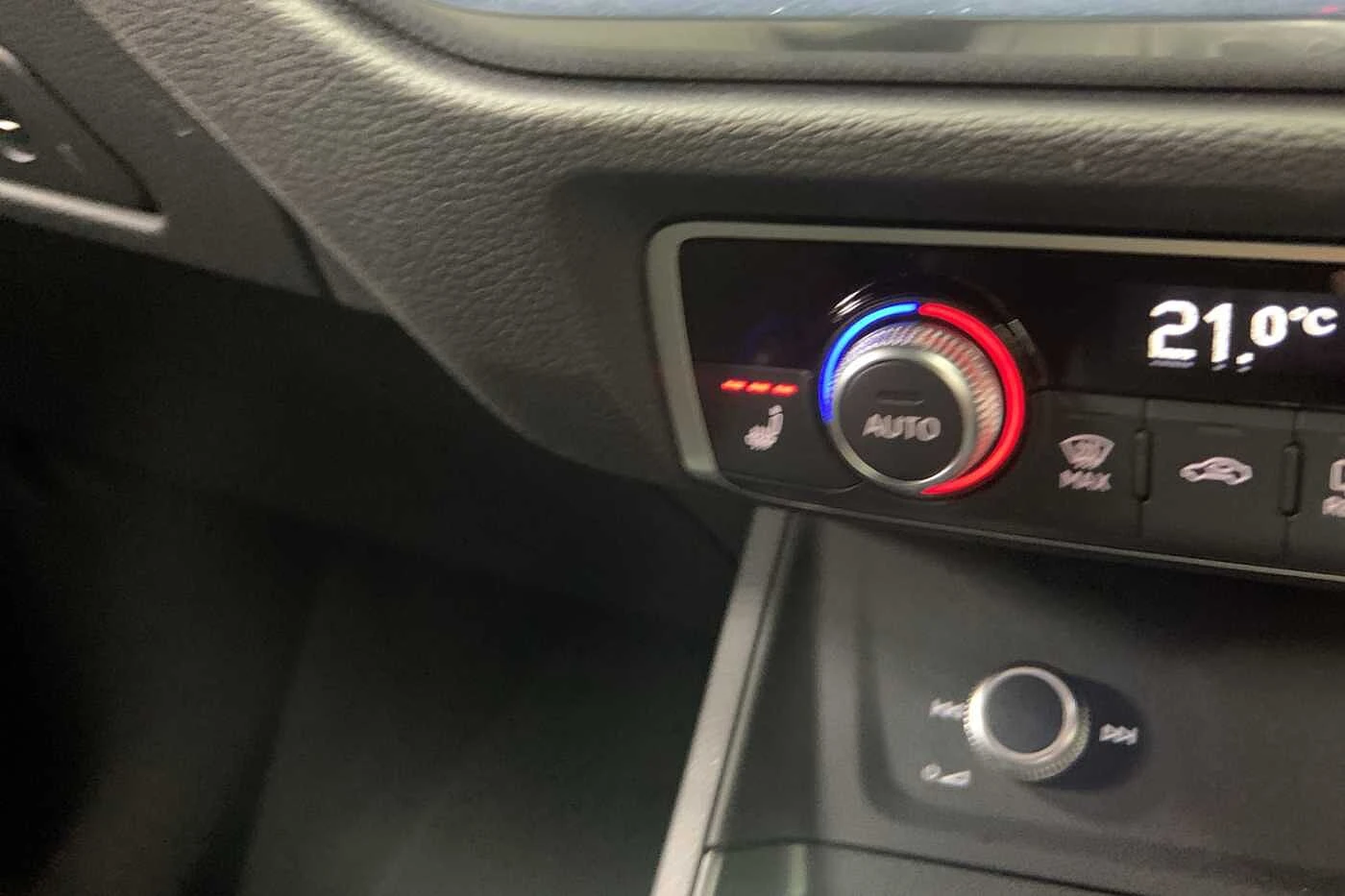 Audi-Q3-image-16