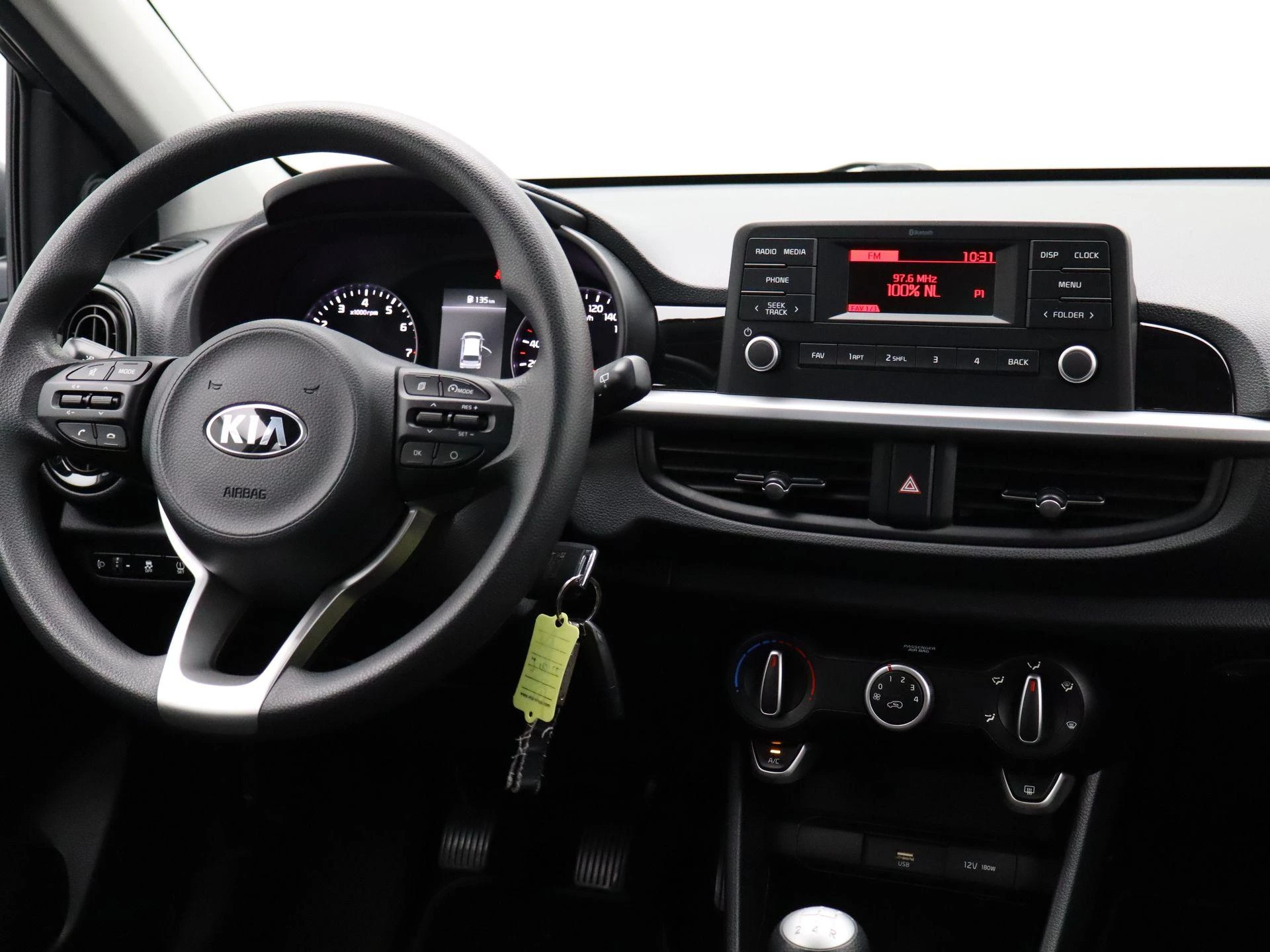 Kia-Picanto-image-28