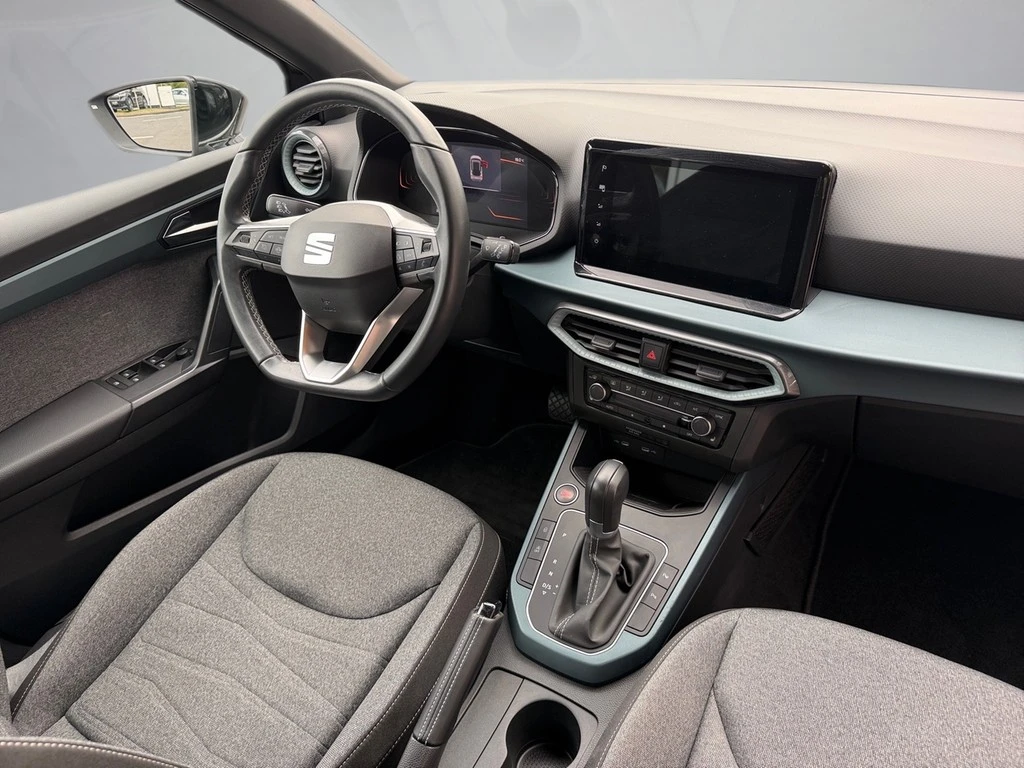 SEAT-Arona-image-11