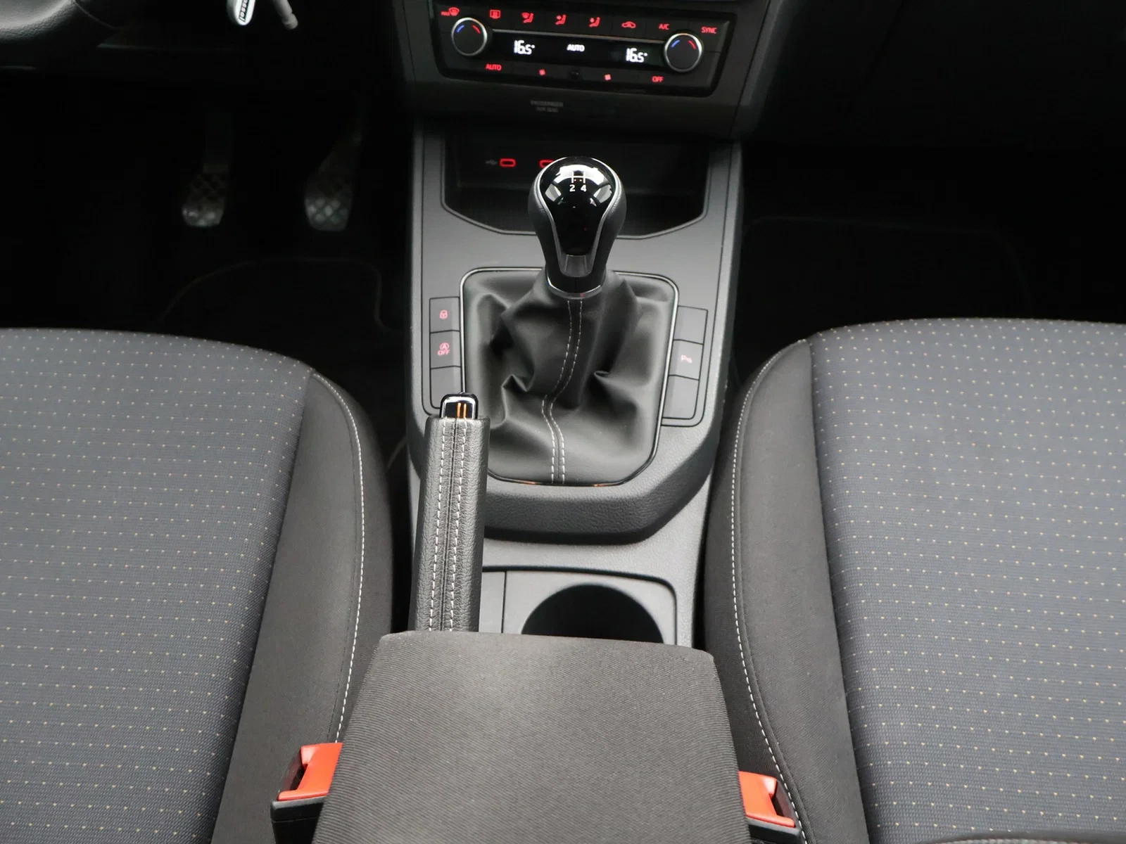 SEAT Ibiza 5P/D New Ibiza Move+ 1.0TSI 95PK *CAMERA*PDC*CRUISE CONTROL*NAVI*APP-CONNECT*...*