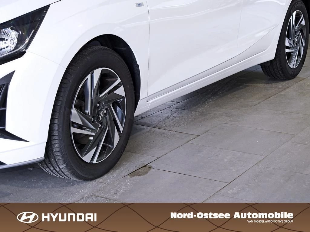 Hyundai i20 1.0 T-GDI TREND SHZ LHZ NAVI KAMERA PDC Trend