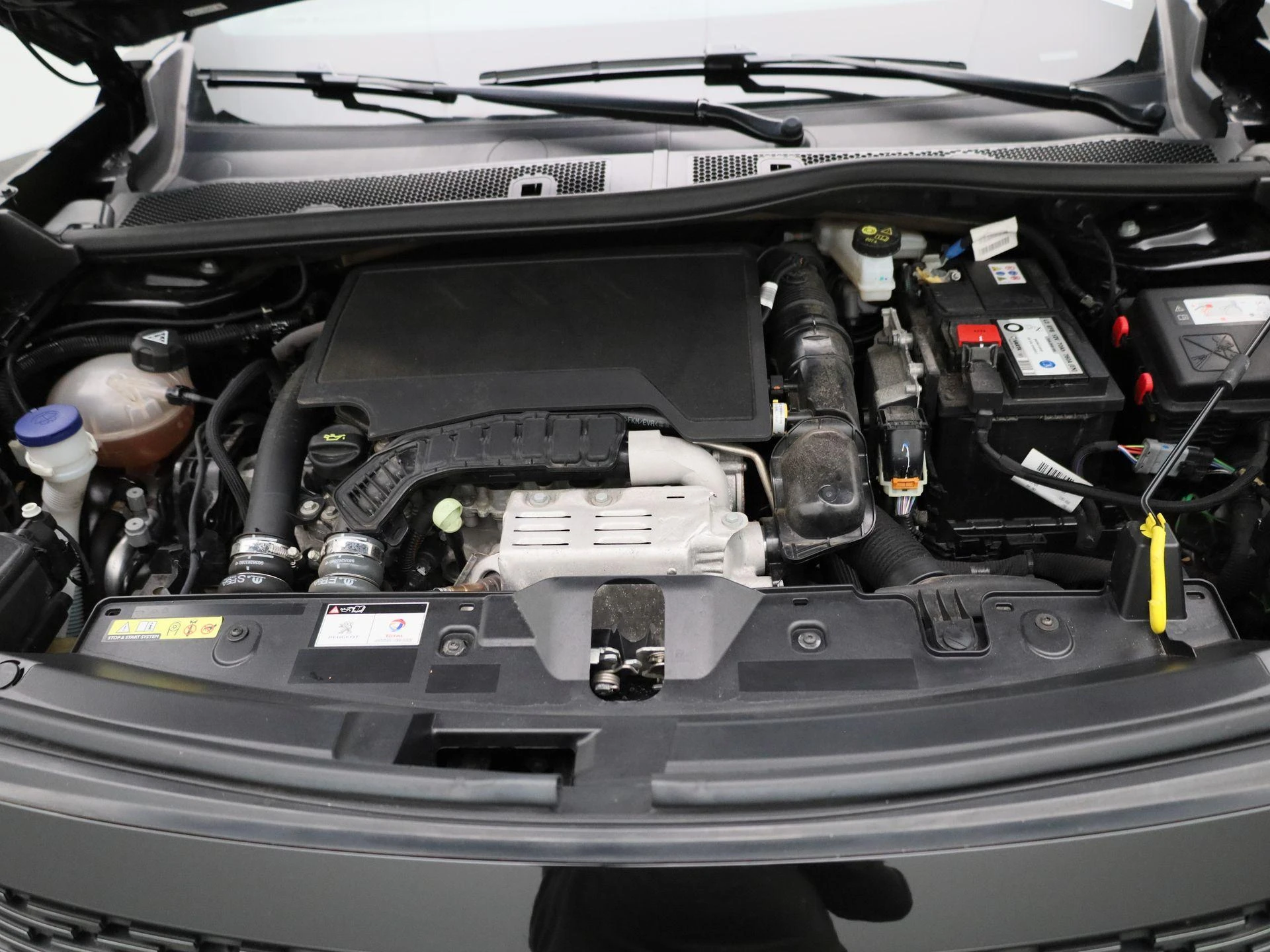 Peugeot-2008-image-27