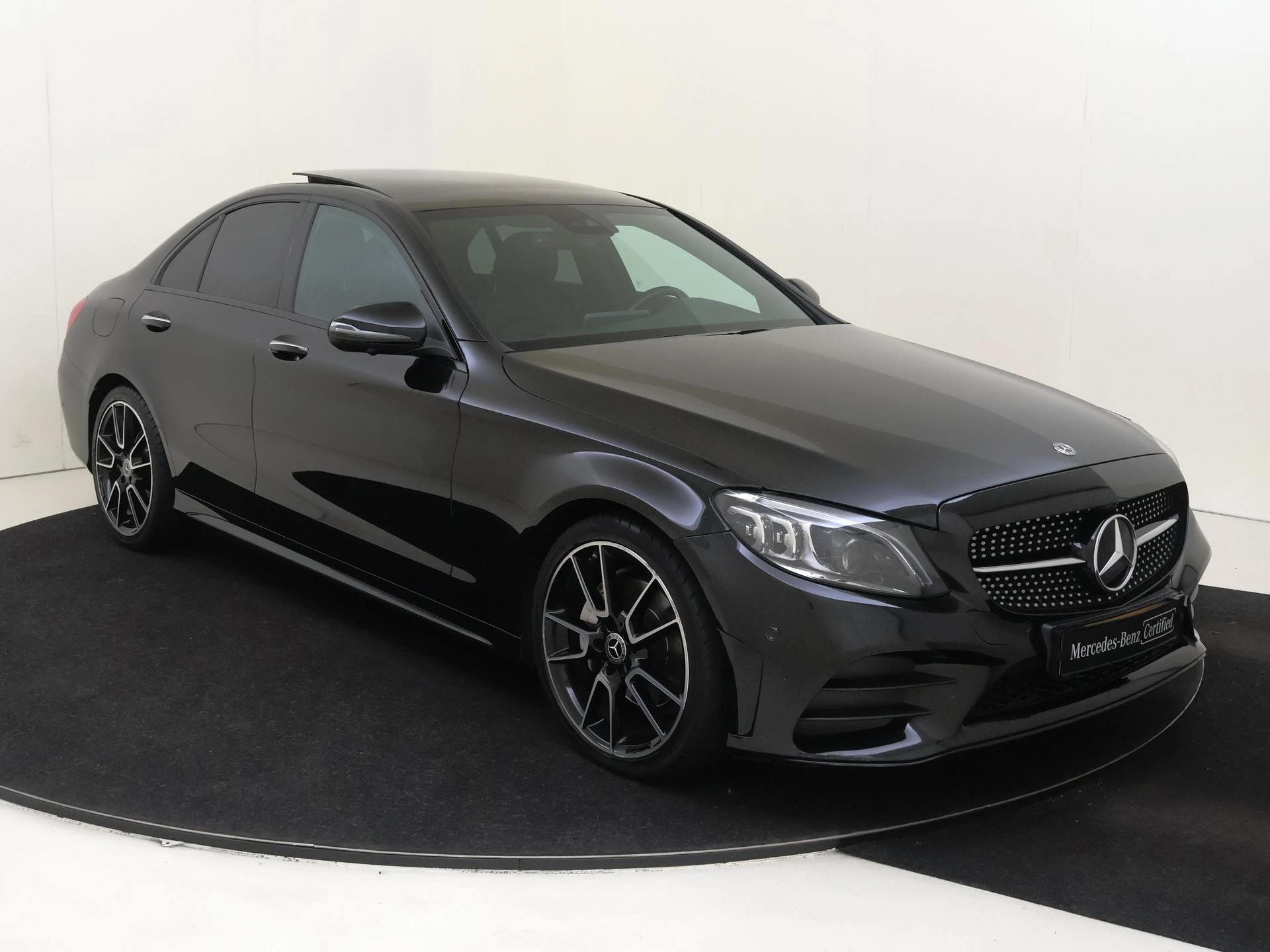 Mercedes-Benz C-Klasse 180 Premium Plus Pack