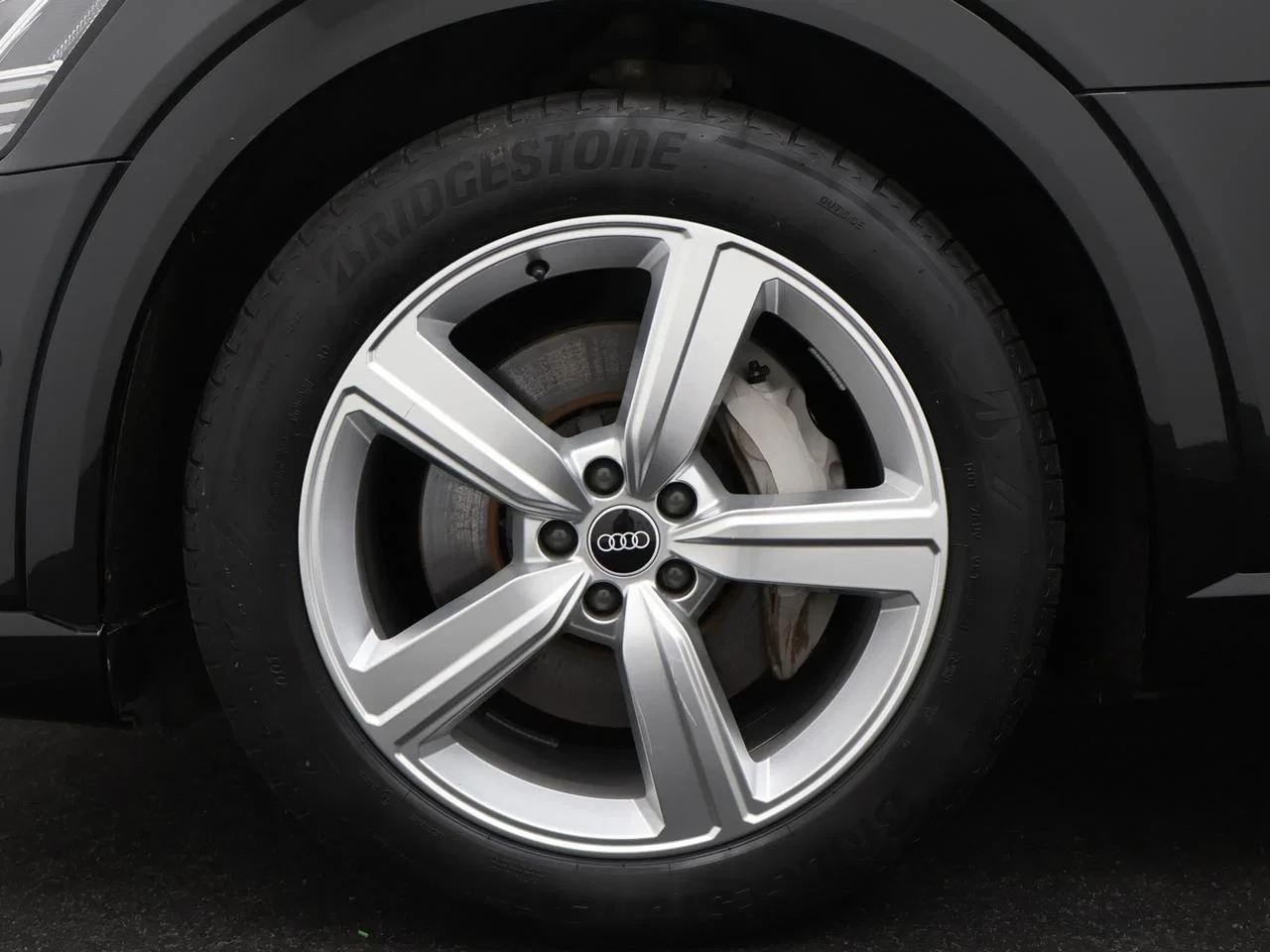 Audi-e-tron-image-8