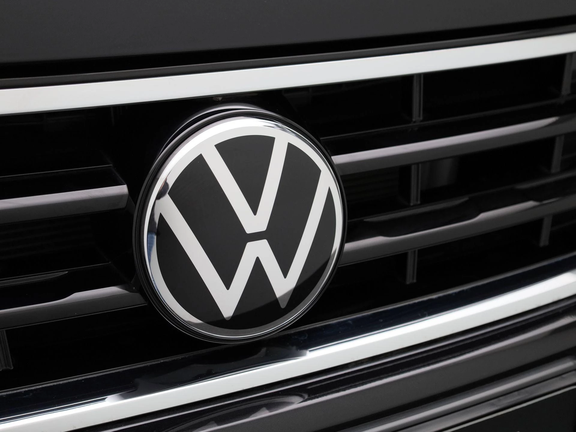 Volkswagen-Tiguan-image-42