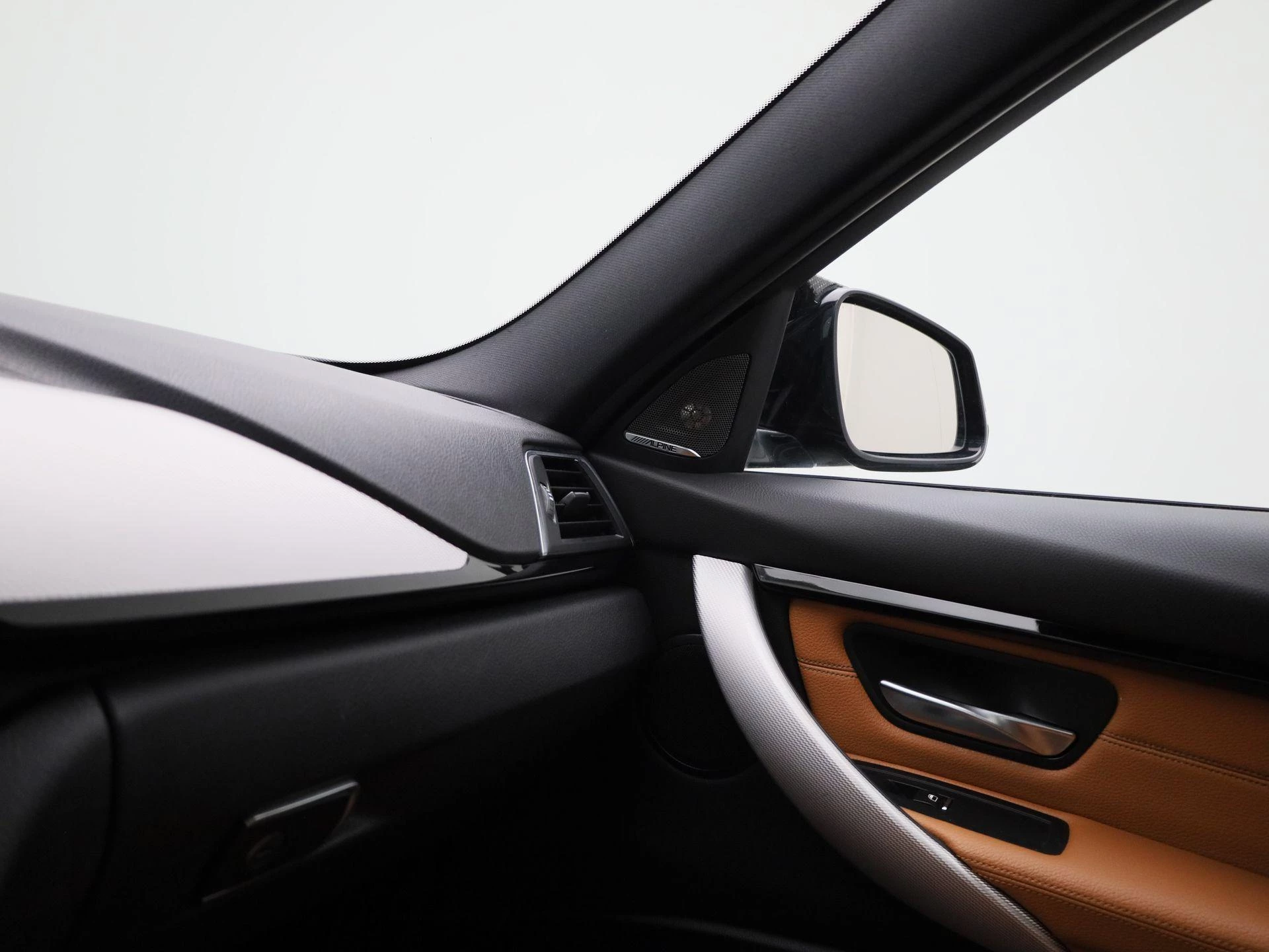 BMW-3 Serie-image-25