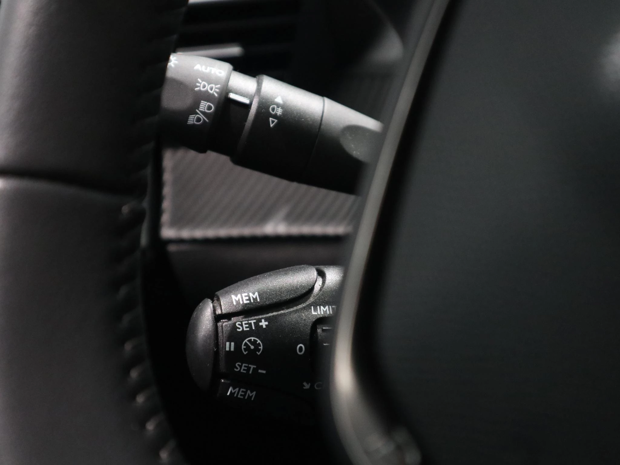 Peugeot-208-image-15