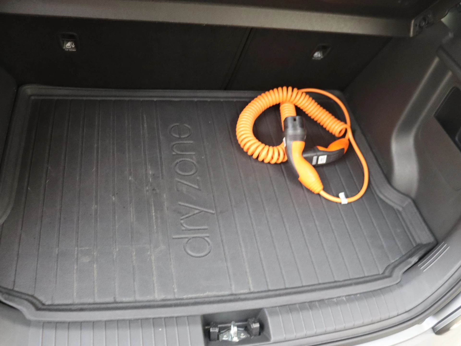 Hyundai-Kona-image-29