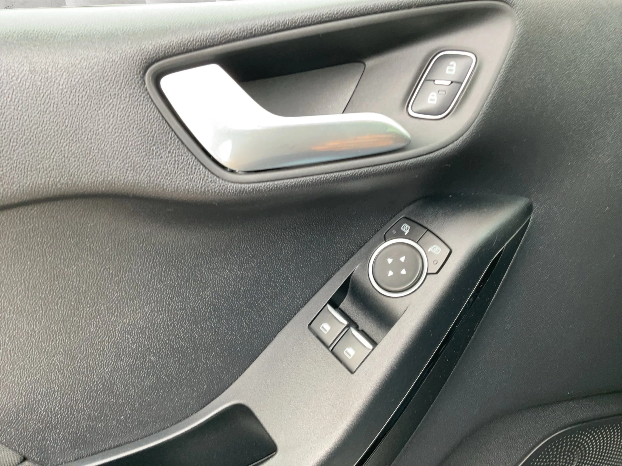 Ford-Fiesta-image-15